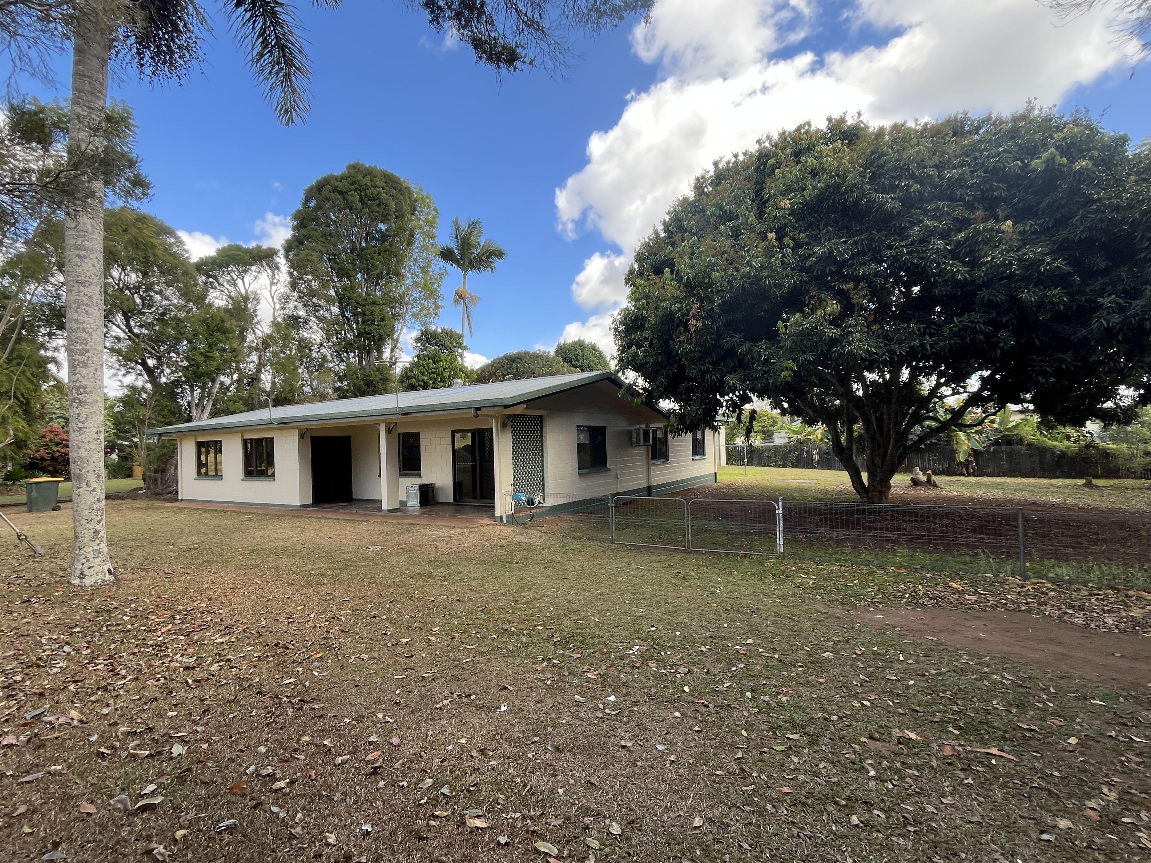 Prop-GPT: House: QLD Yungaburra, QLD 4884 Home For Rent