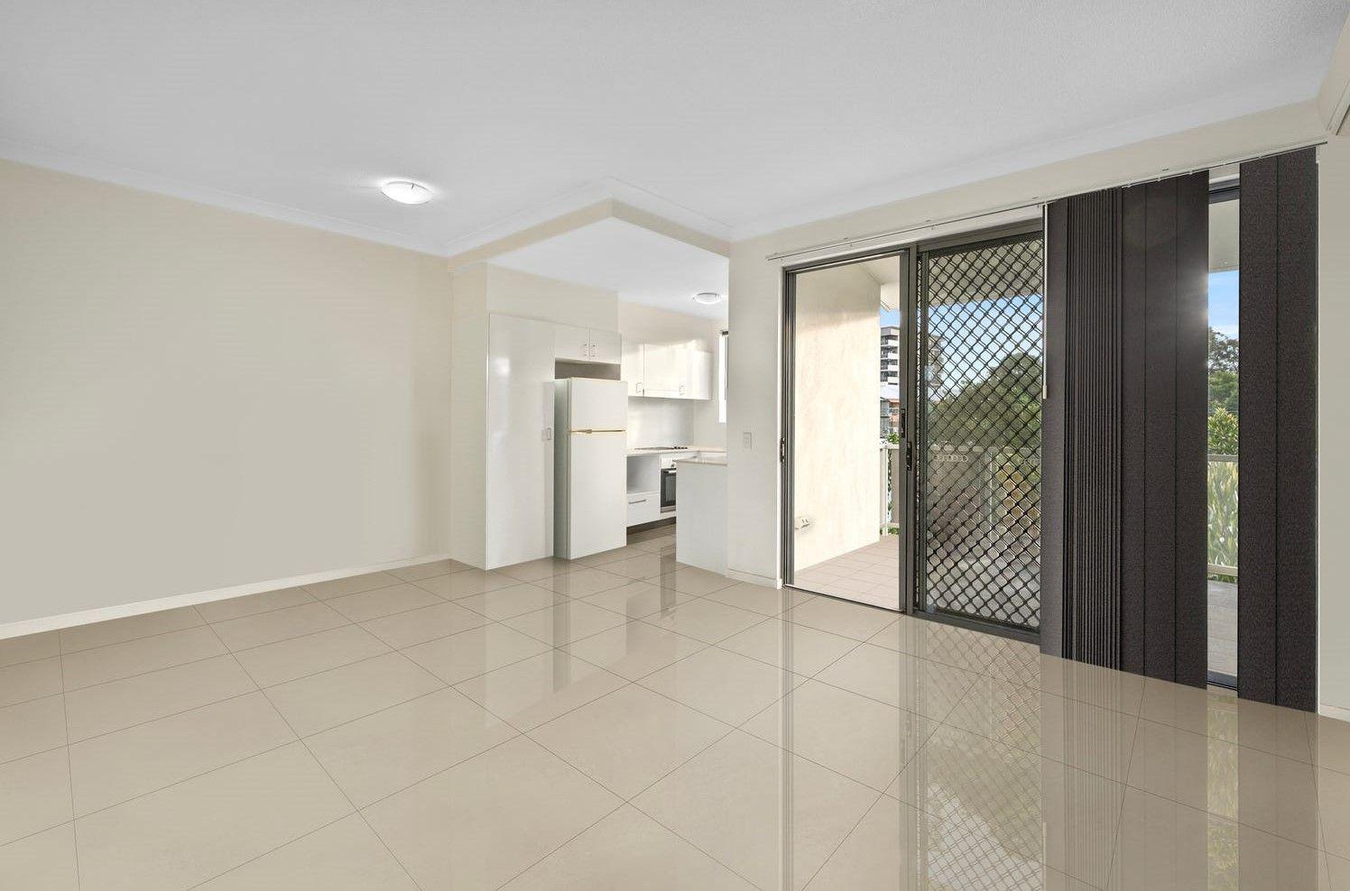 Modern 2-Bedroom Apartment in the Heart of Nundah