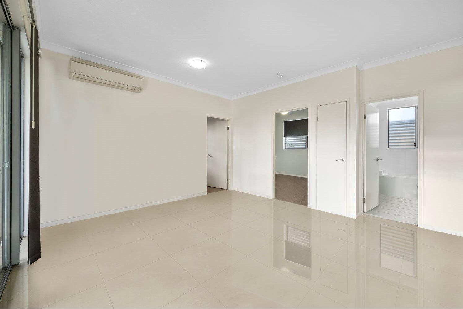 Modern 2-Bedroom Apartment in the Heart of Nundah