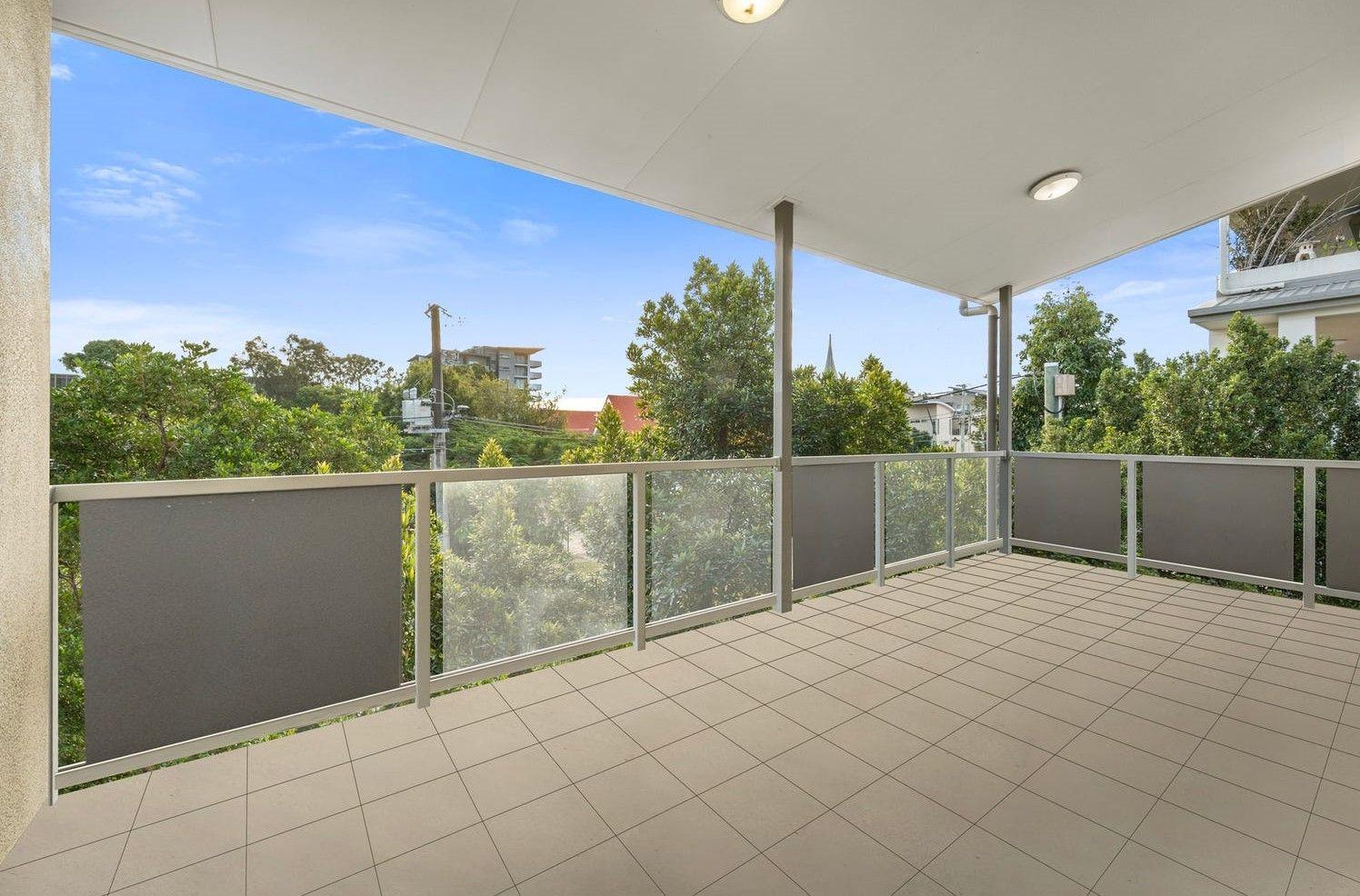 Modern 2-Bedroom Apartment in the Heart of Nundah