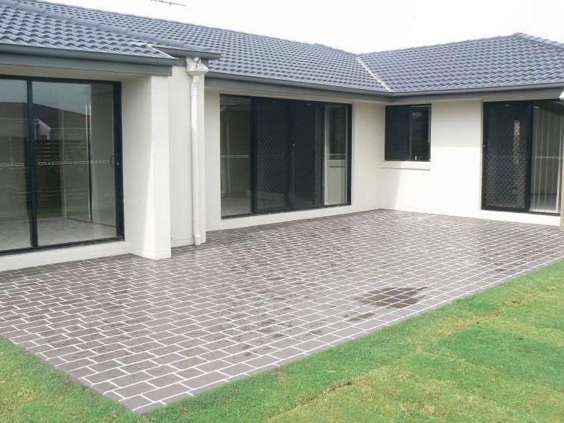 Newly renovated family home in prime location!