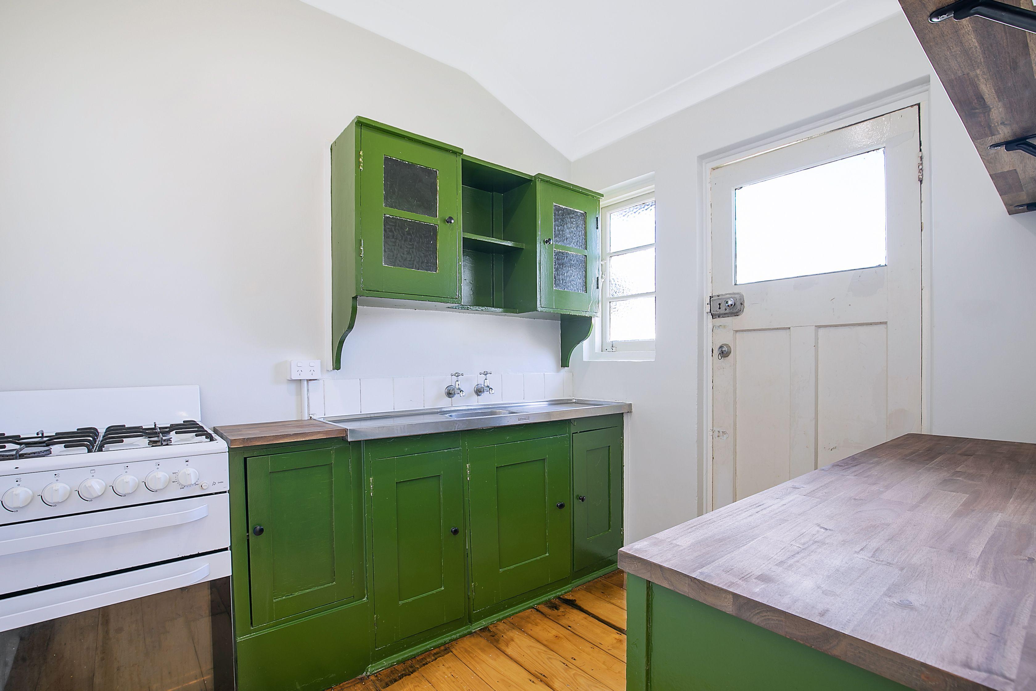 Art Deco Charm in the Heart of South Brisbane