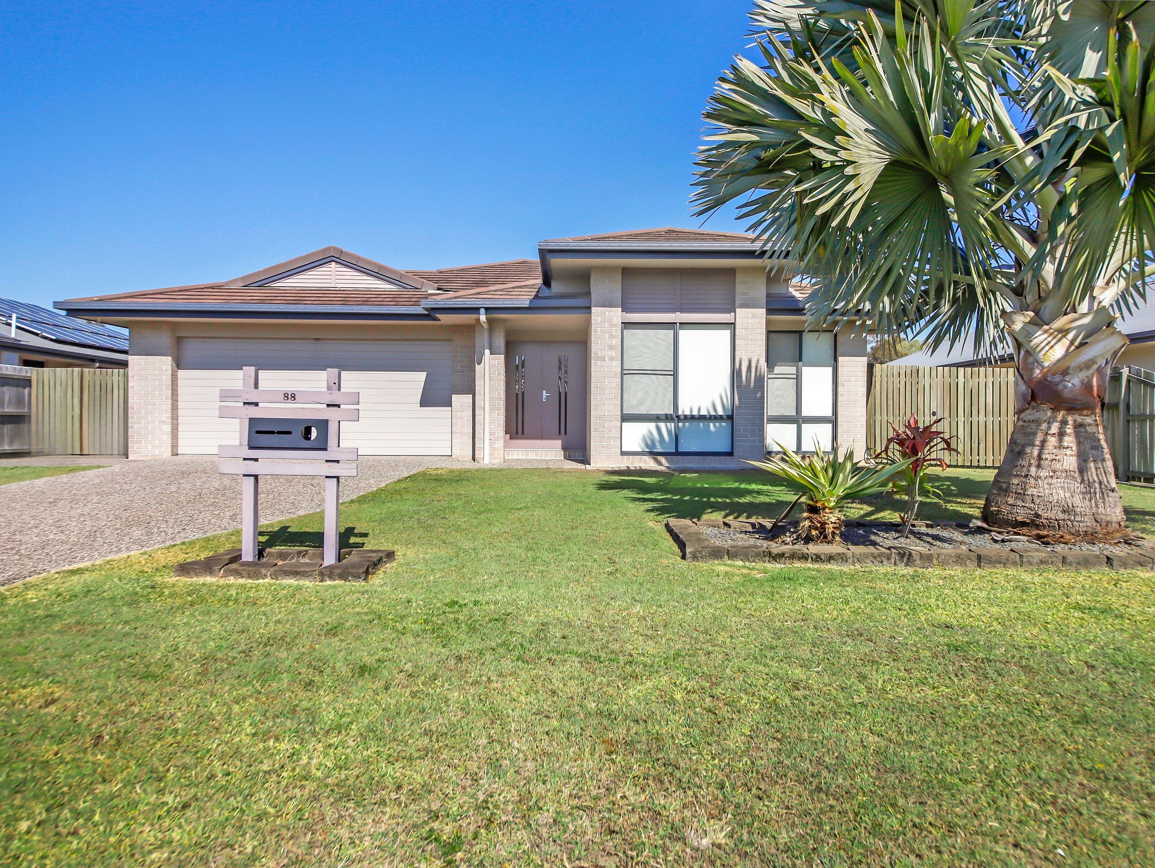 Prop-GPT: House: QLD Tinana, QLD 4650 Home For Rent