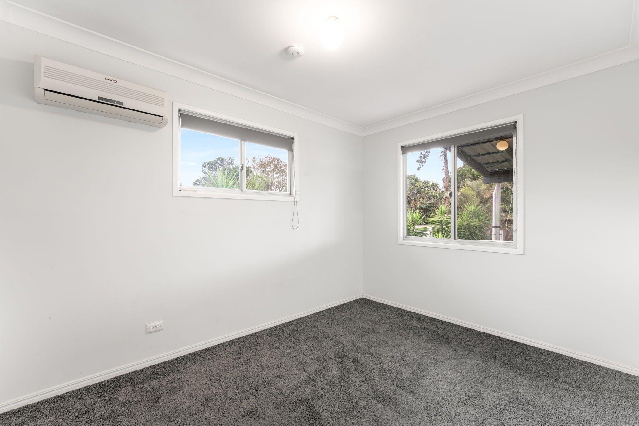 Modern Family Home in the Heart of Alexandra Hills!