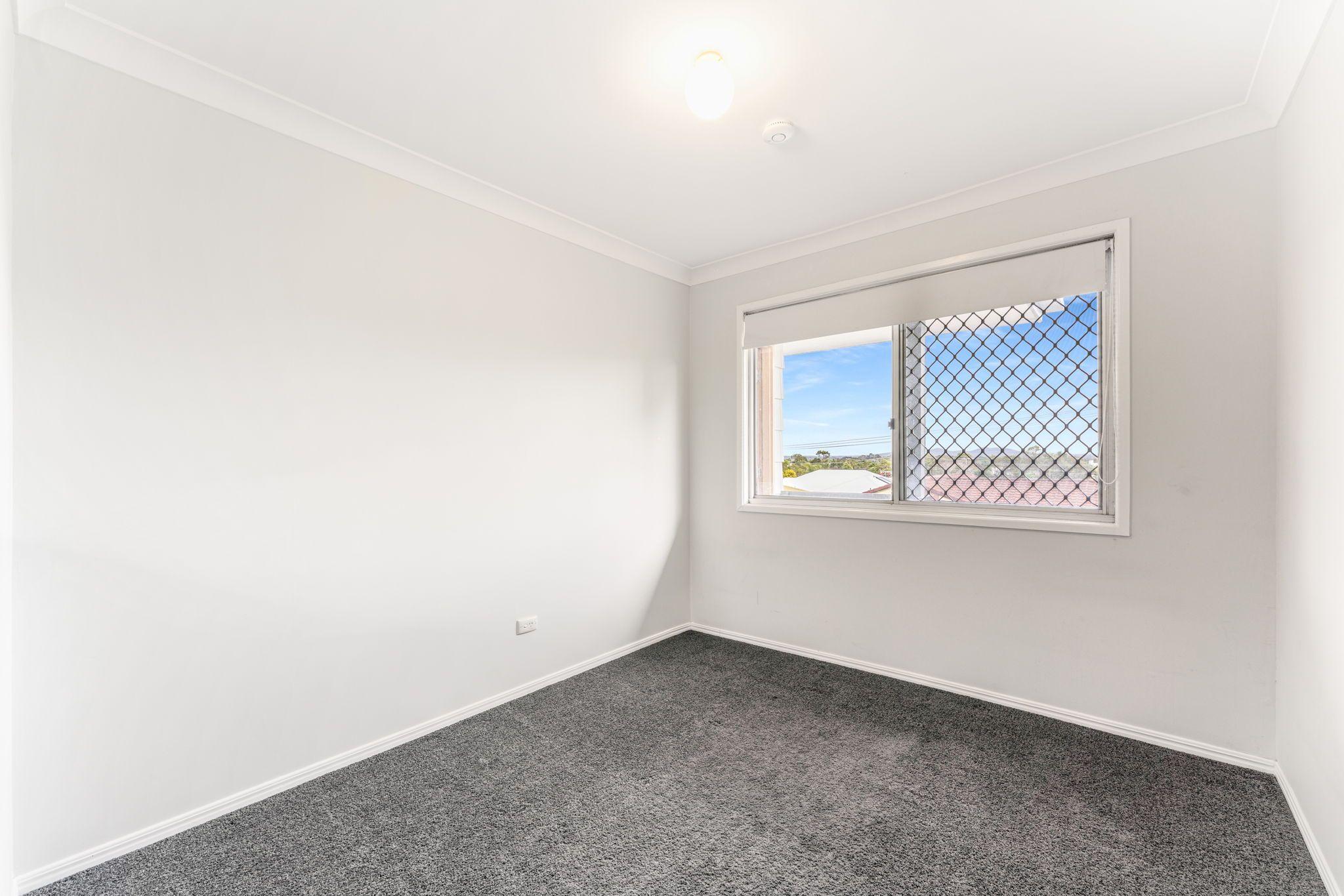 Modern Family Home in the Heart of Alexandra Hills!