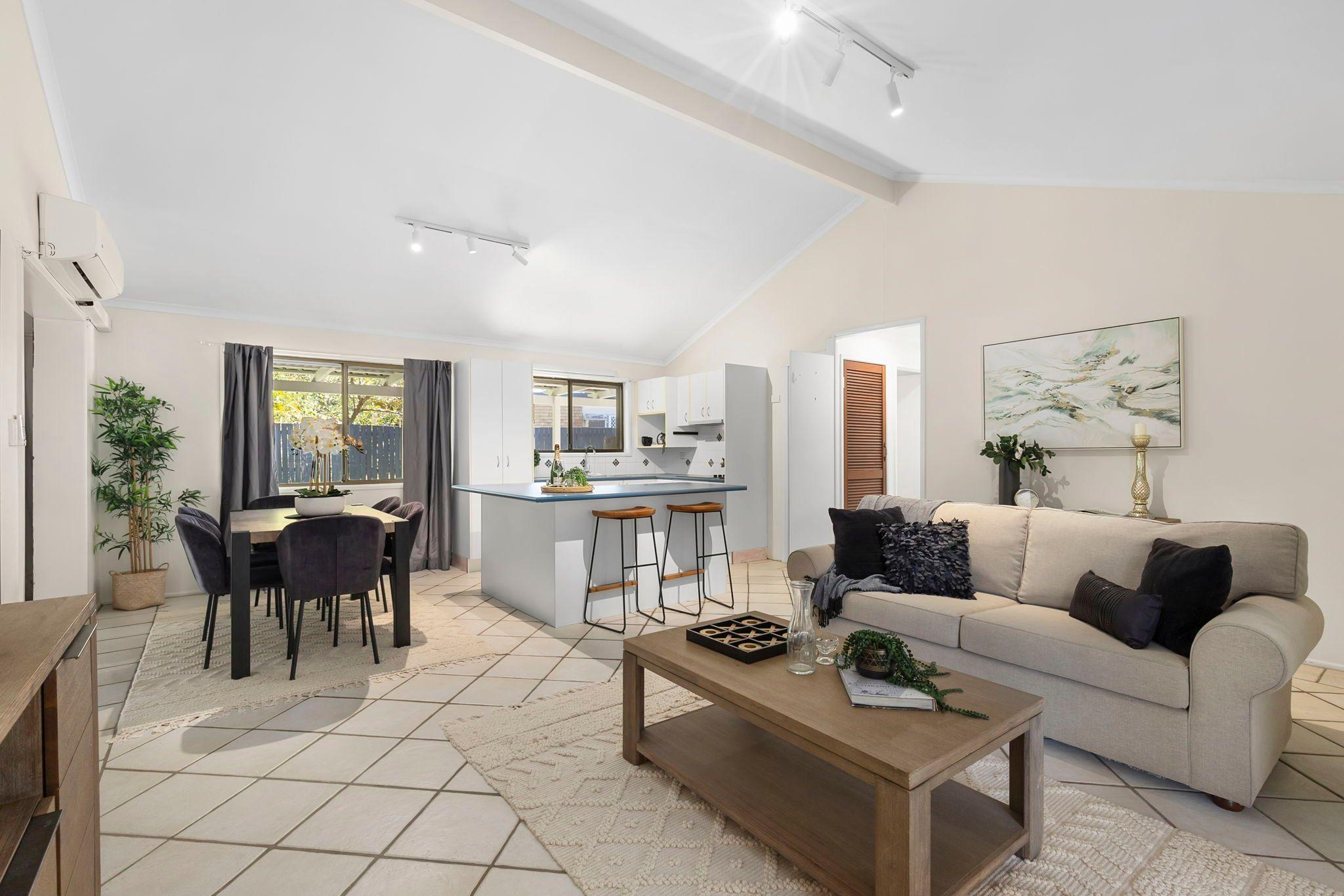Prop-GPT: House: QLD Wishart, QLD 4122 Home For Rent