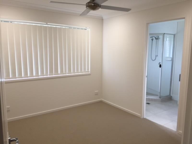 COUNTRY LIVING AT ITS BEST!