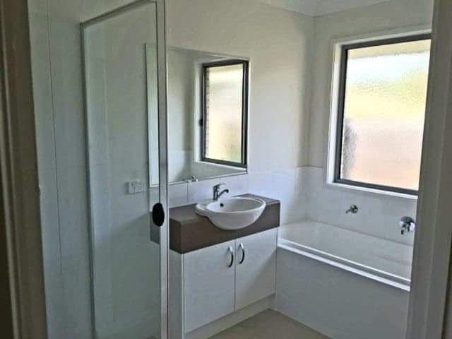 COUNTRY LIVING AT ITS BEST!