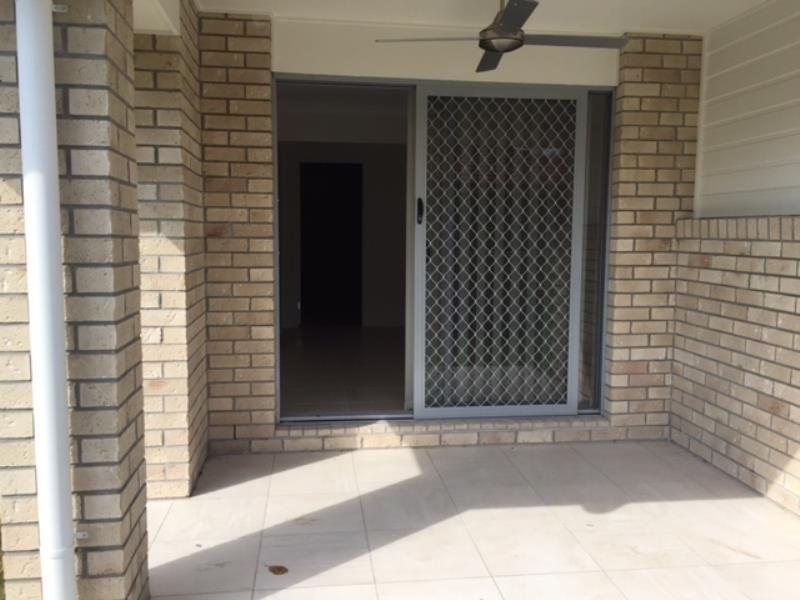 COUNTRY LIVING AT ITS BEST!