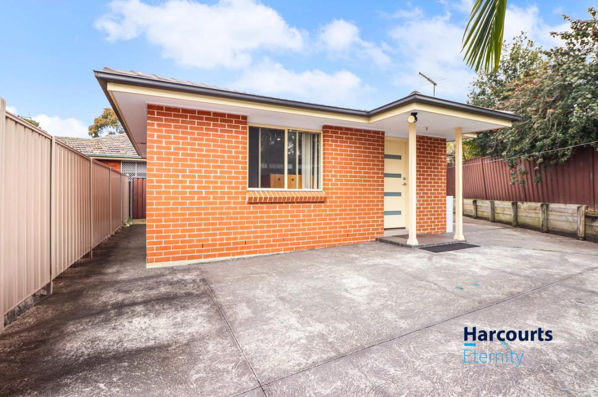 Prop-GPT: Property: NSW Toongabbie, NSW 2146 New South Wales 2146