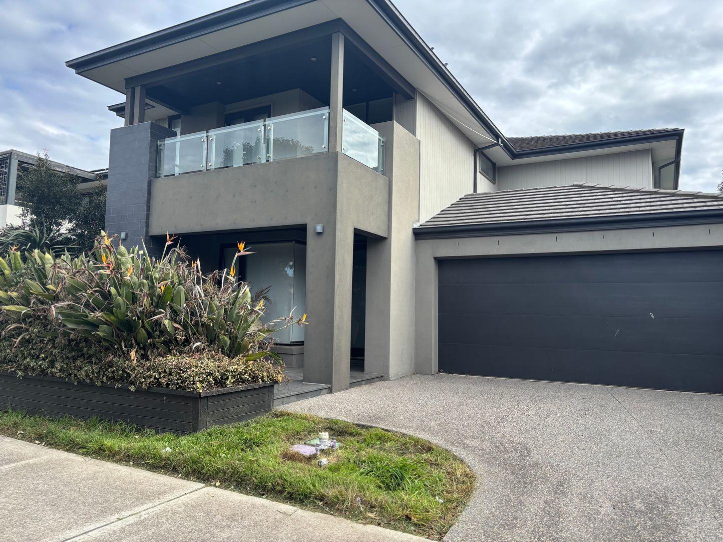 Prop-GPT: House: VIC Craigieburn, VIC 3064 Victoria 3064