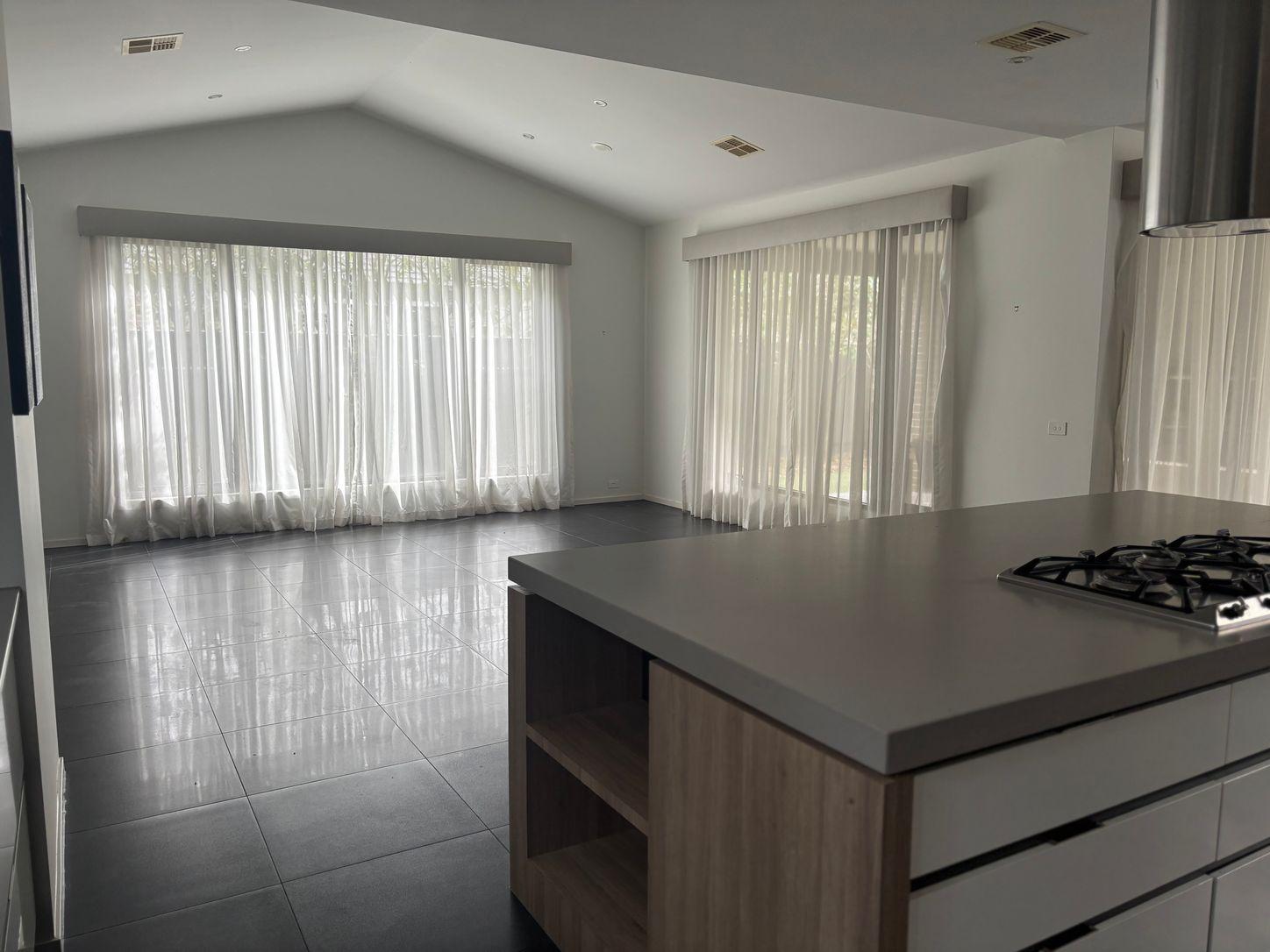 19 Highlander Drive, CRAIGIEBURN, VIC 3064 - House for Rent - harcourts.net