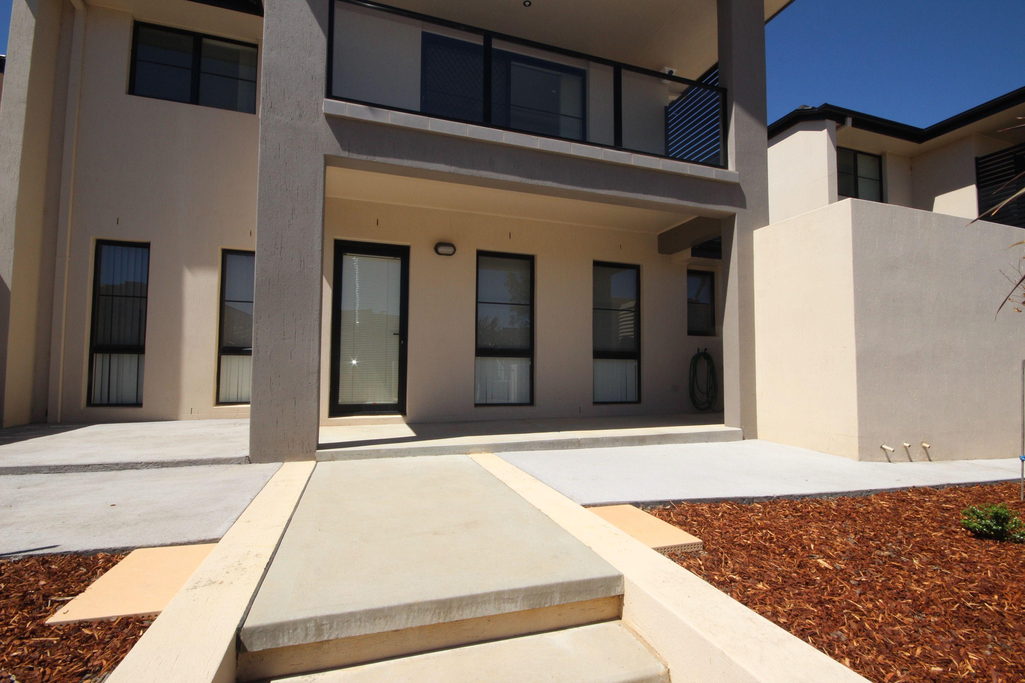 Townhouse for Rent: Bruce, ACT 2617, ACT, 2617