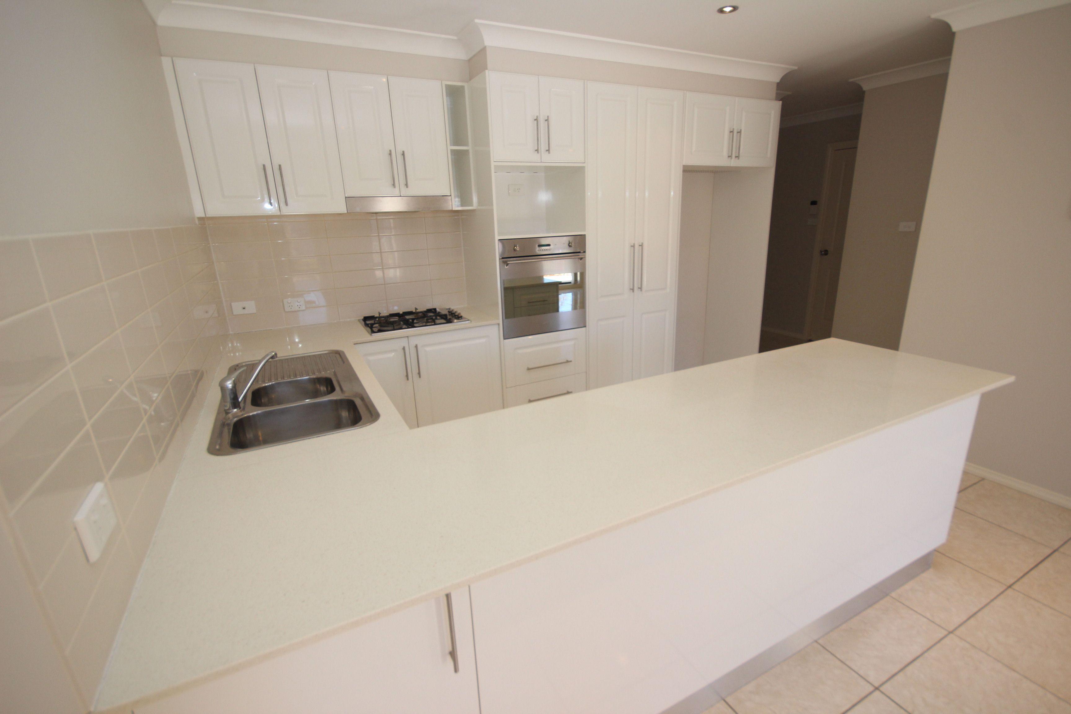 Townhouse for Rent: Bruce, ACT 2617, ACT, 2617