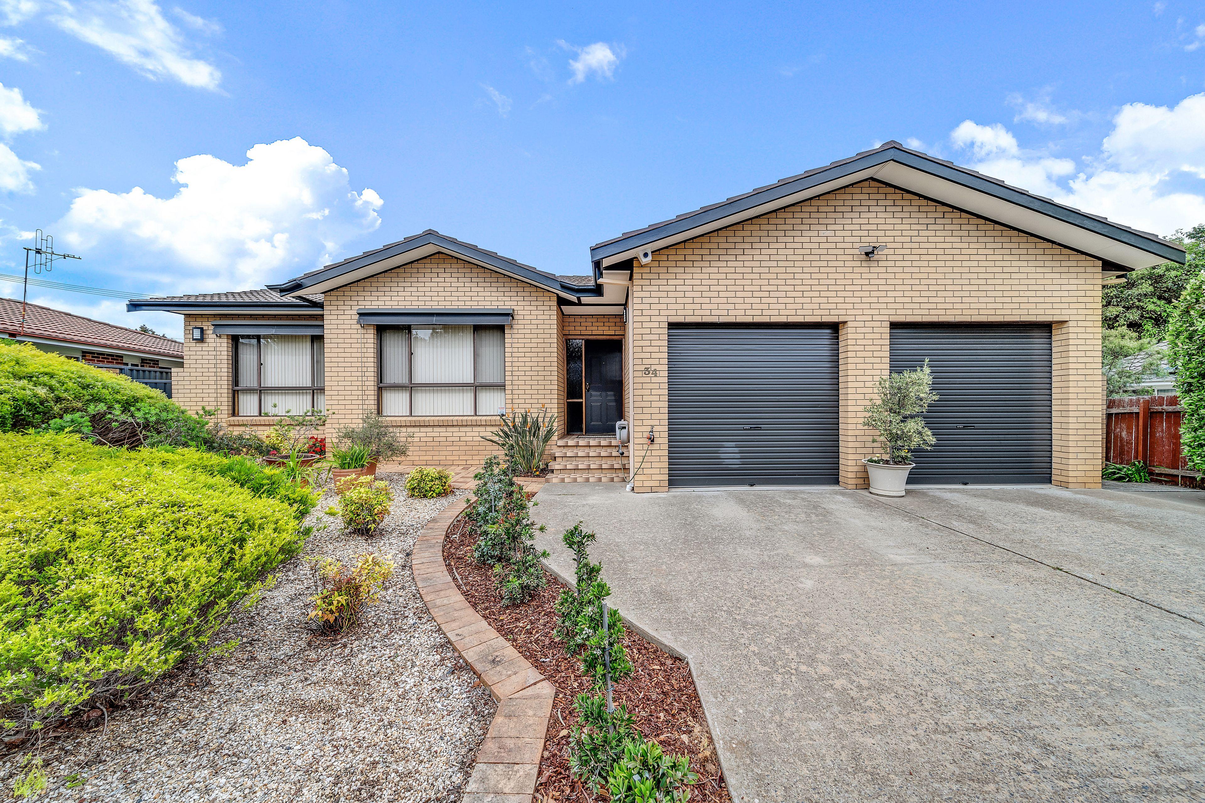 Prop-GPT: House: ACT Florey, ACT 2615 Home For Rent
