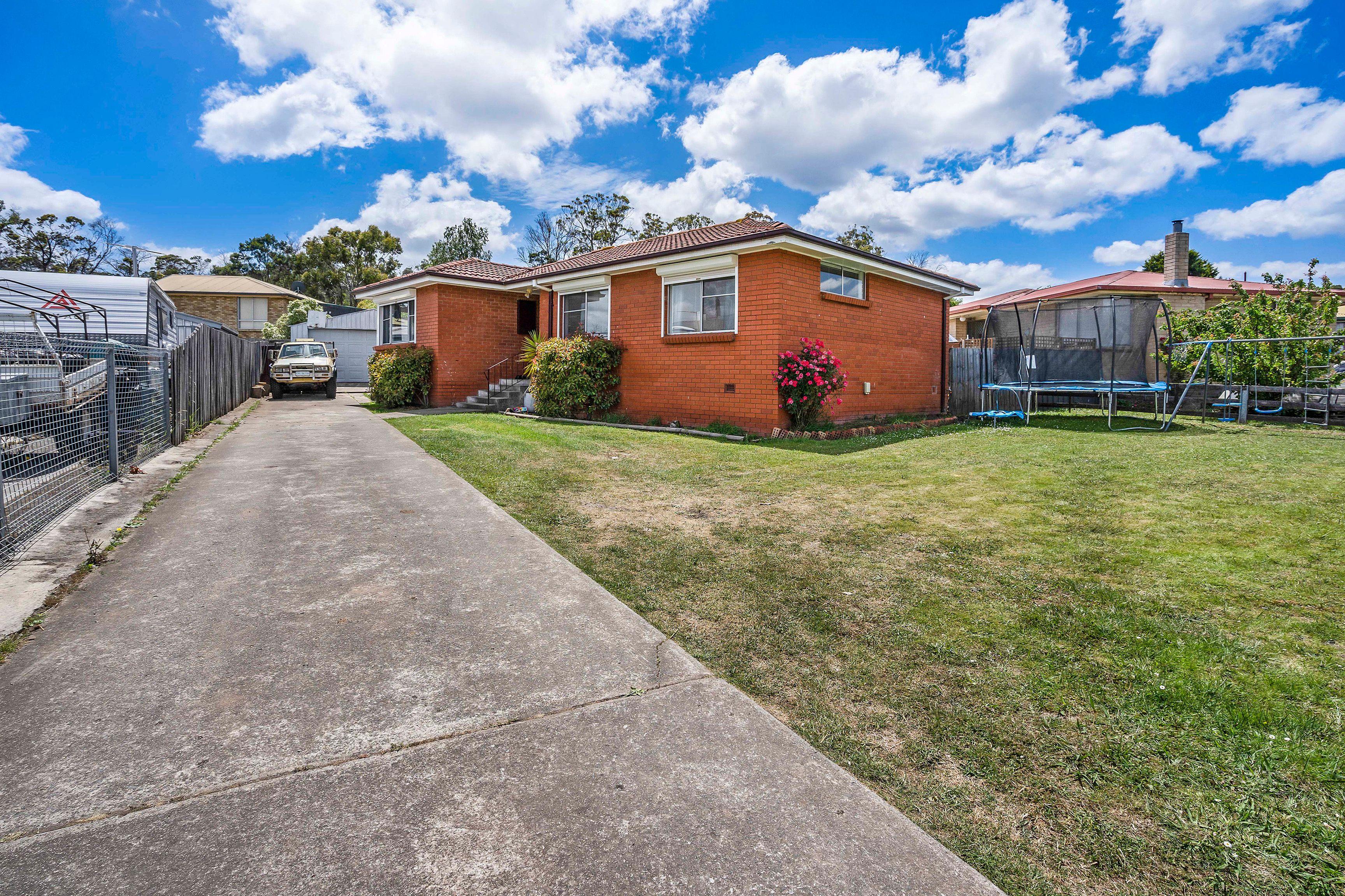 Prop-GPT: House: TAS Ravenswood, TAS 7250 Home For Rent
