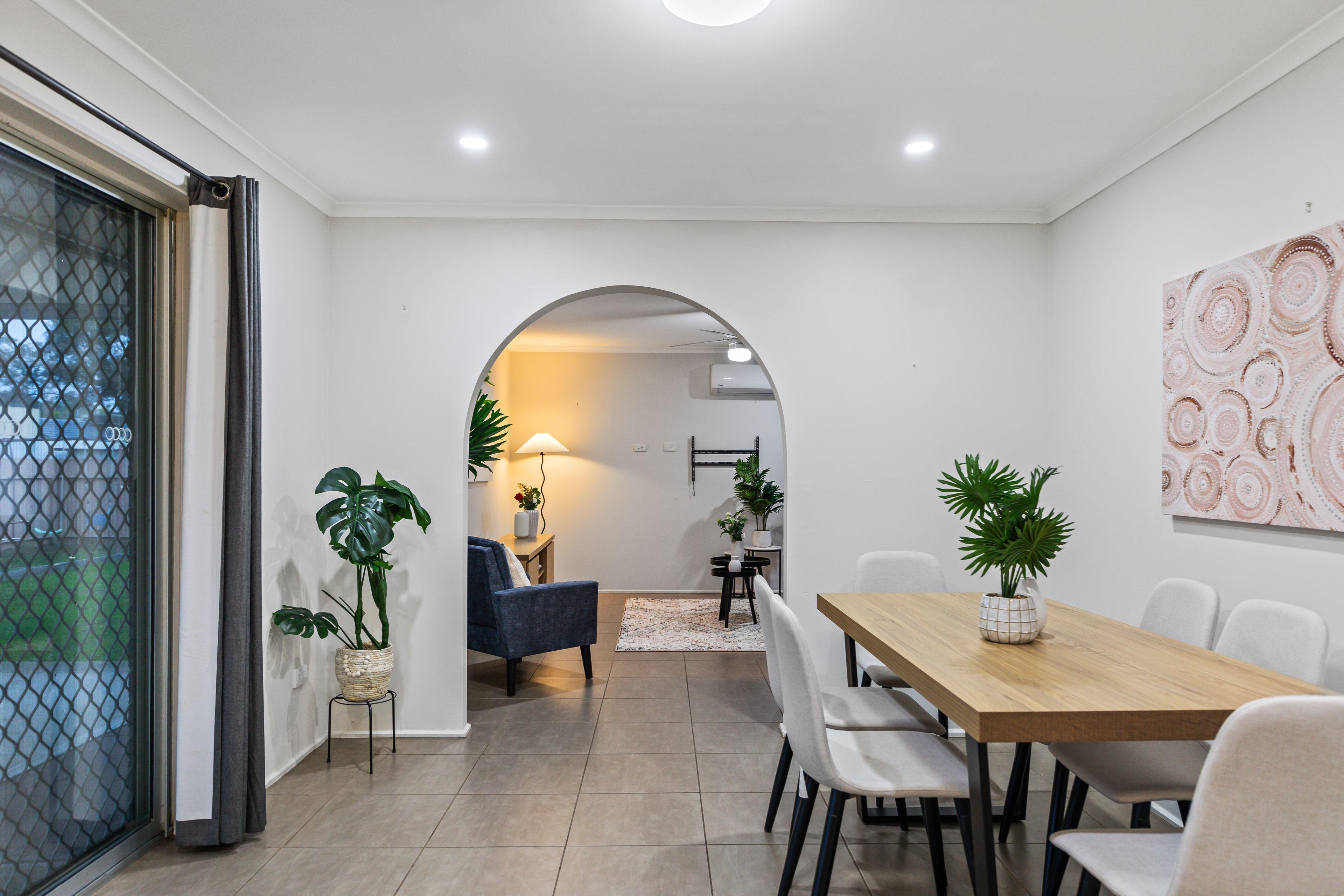Stylish 3-Bedroom Home with Entertainer's Pergola