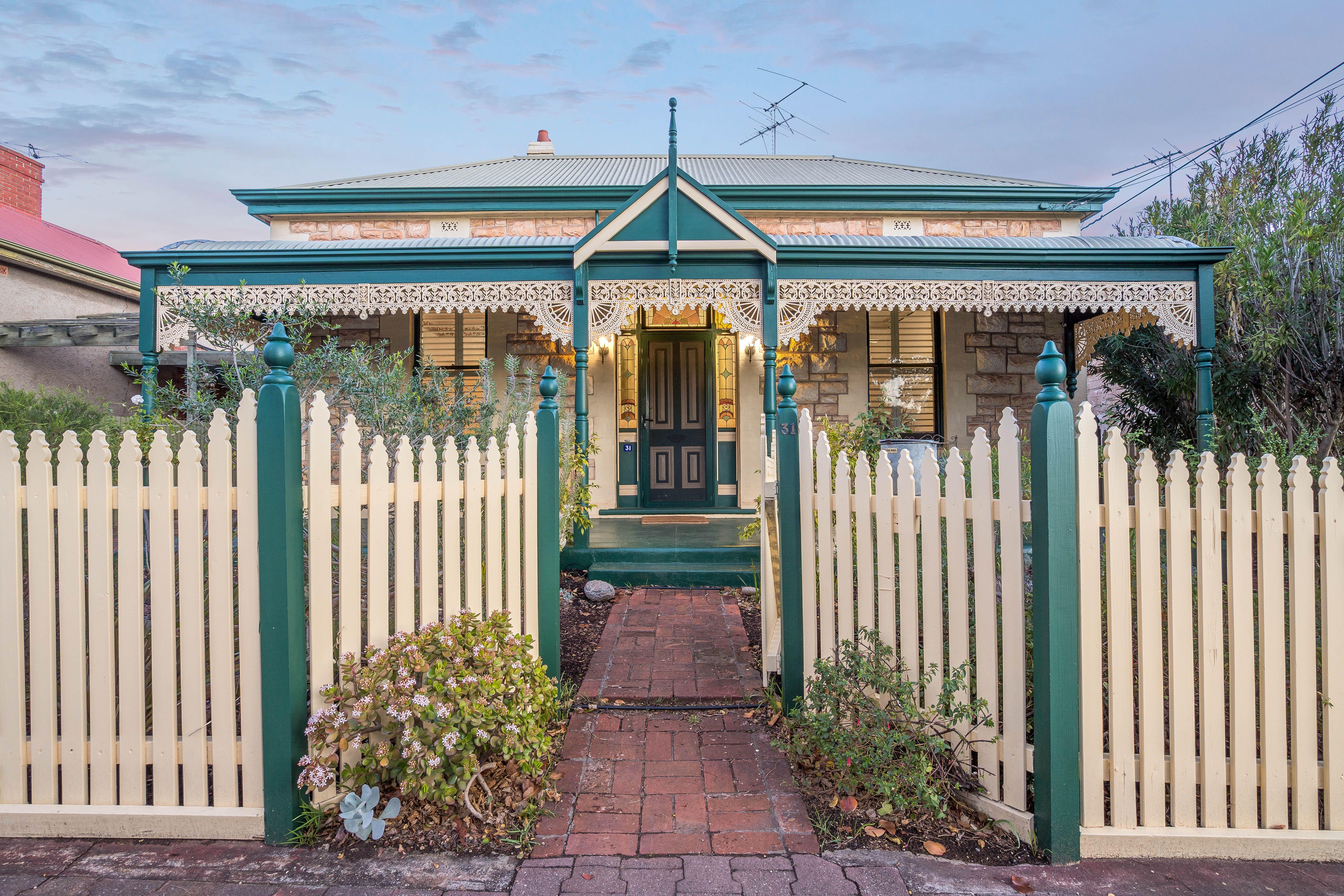 Prop-GPT: House: SA Prospect, SA 5082 Home For Rent