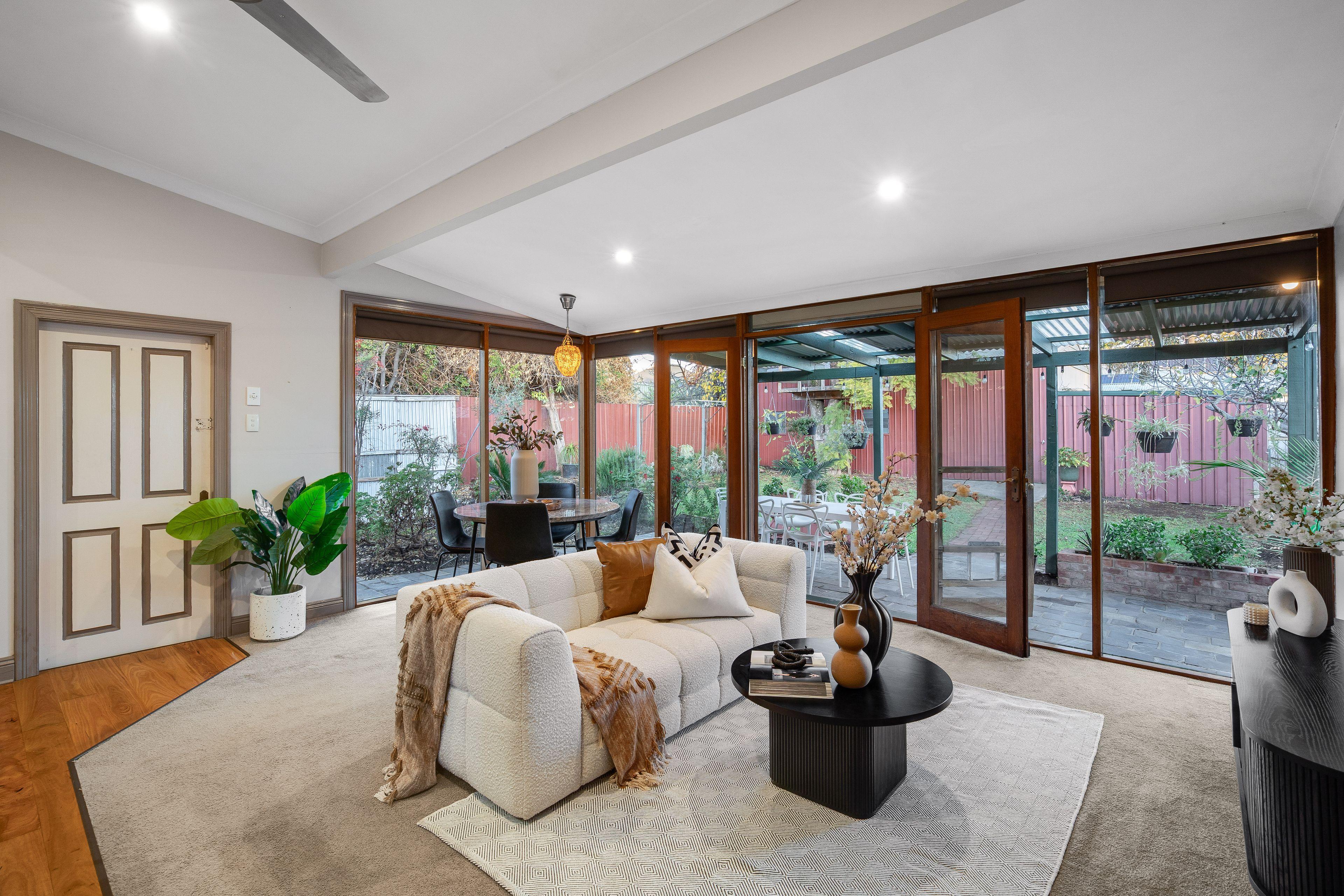 4 bedroom character-filled home for rent in PROSPECT!