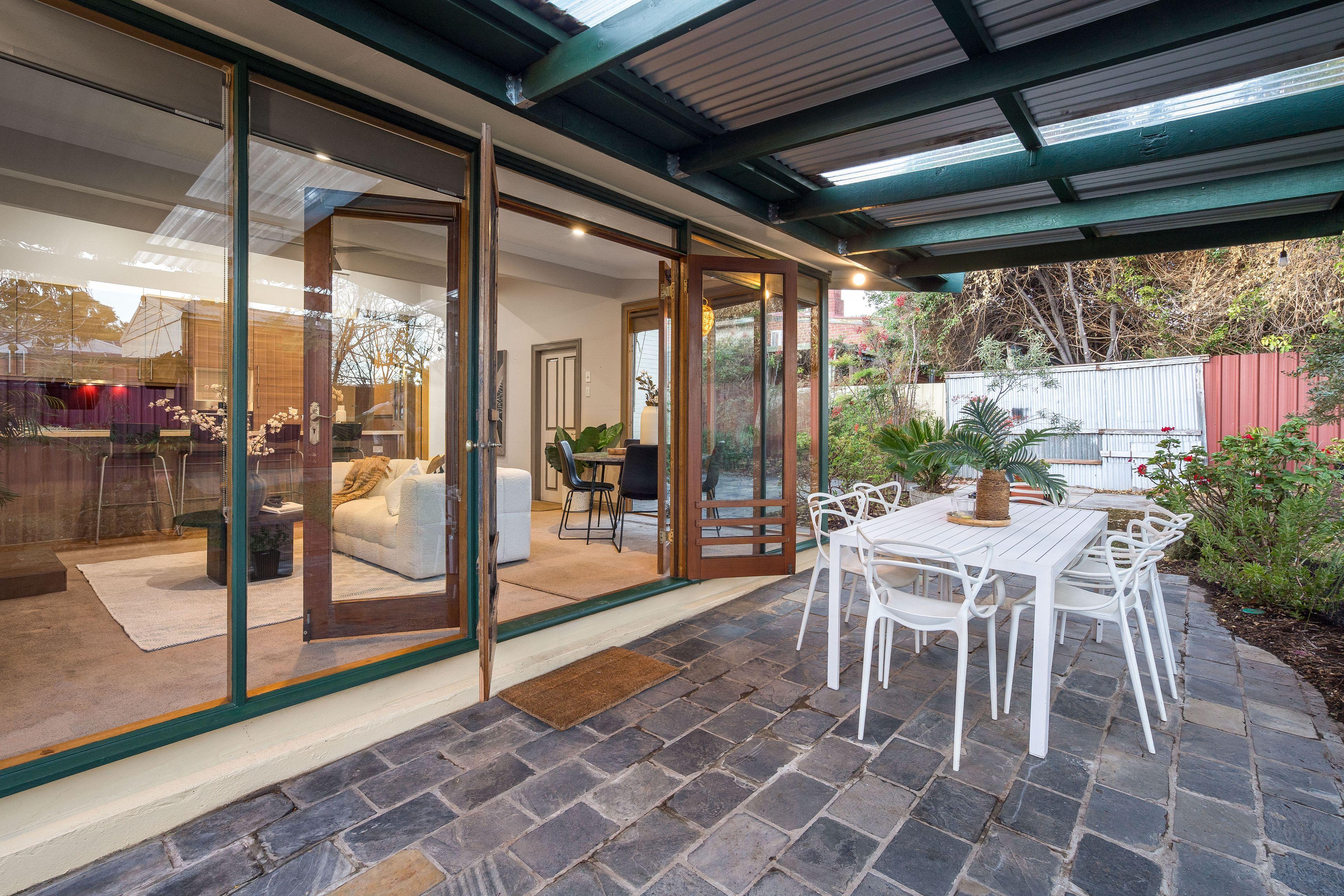 4 bedroom character-filled home for rent in PROSPECT!