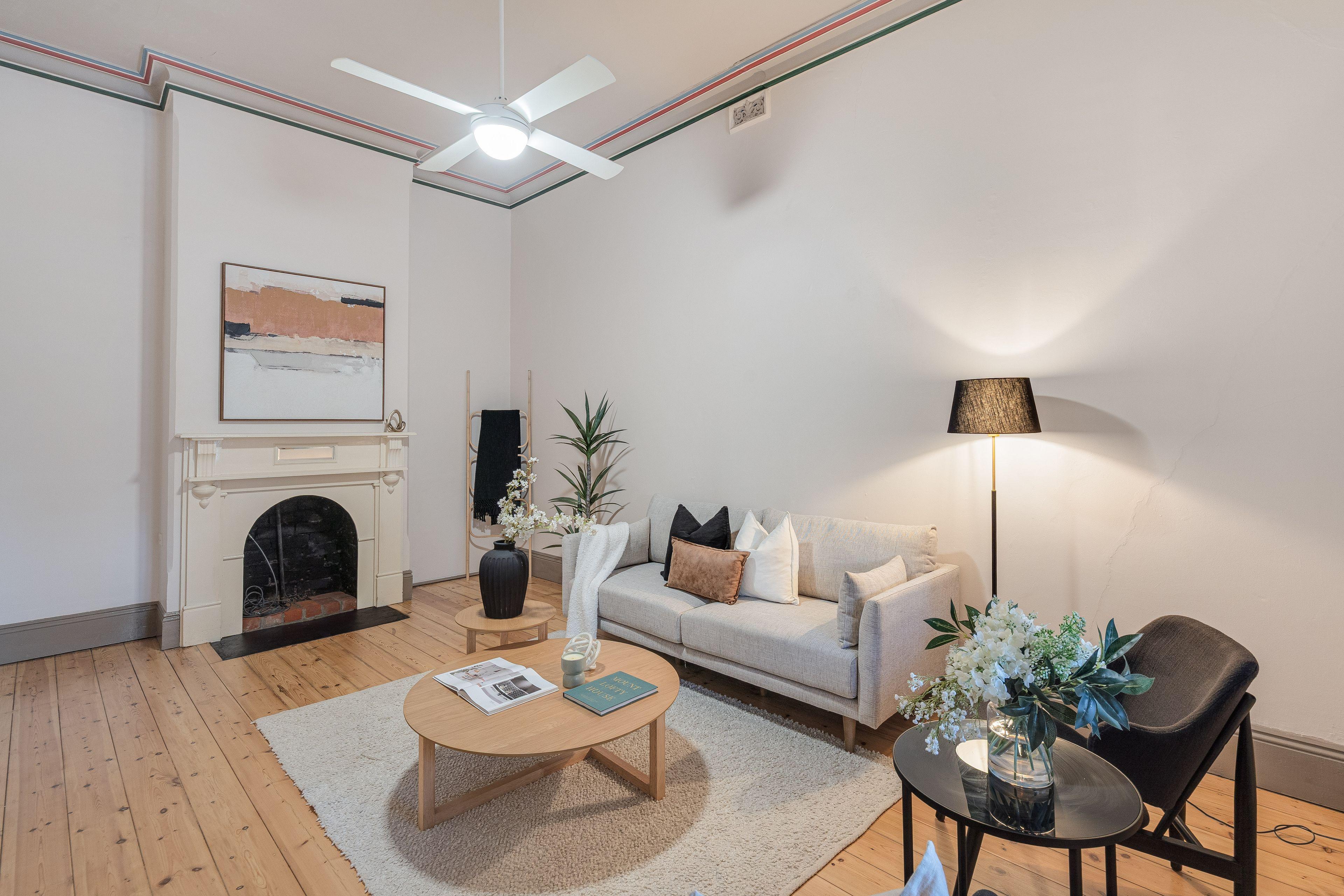 4 bedroom character-filled home for rent in PROSPECT!