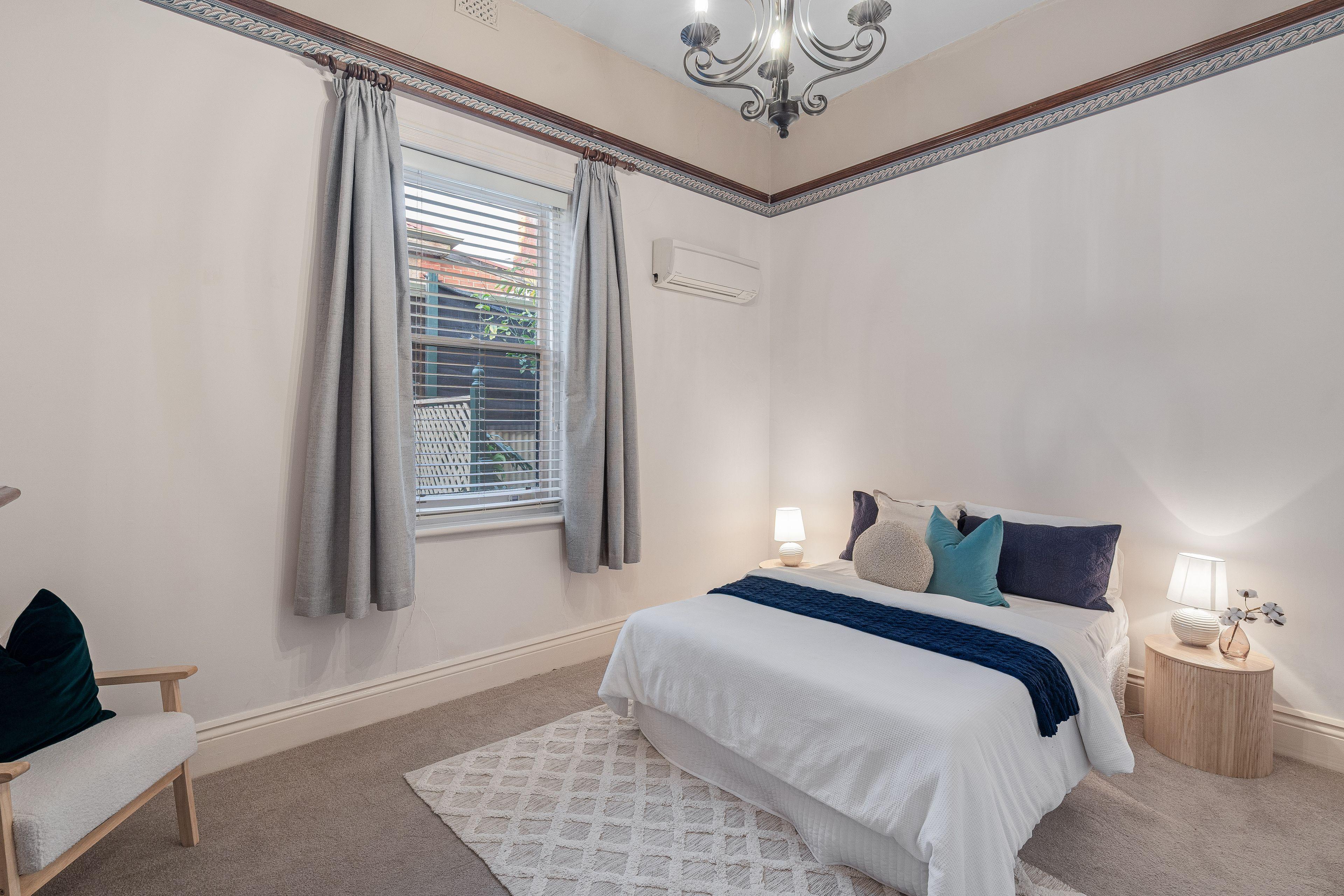 4 bedroom character-filled home for rent in PROSPECT!