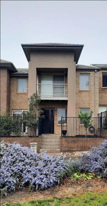 Prop-GPT: Townhouse: VIC Epping, VIC 3076 Home For Rent