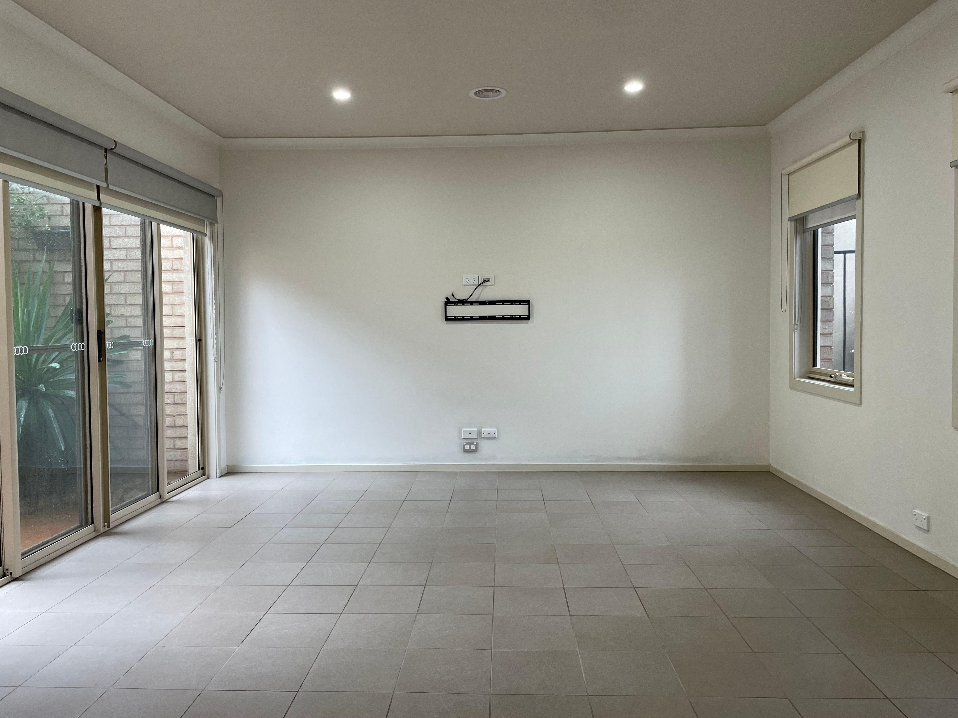 Stunning Townhouse - Elite Location - **APPLY FOR THIS PROPERTY NOW**