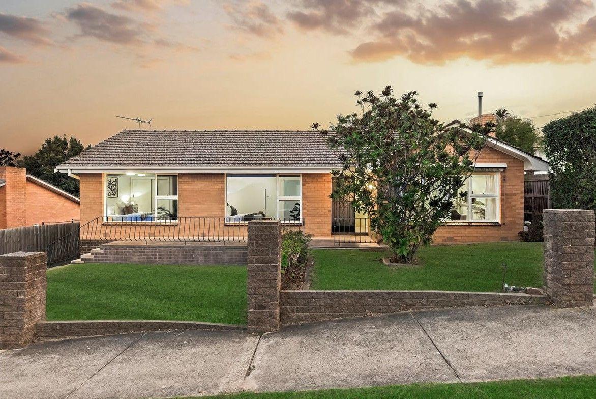Prop-GPT: House: VIC Highton, VIC 3216 Home For Rent