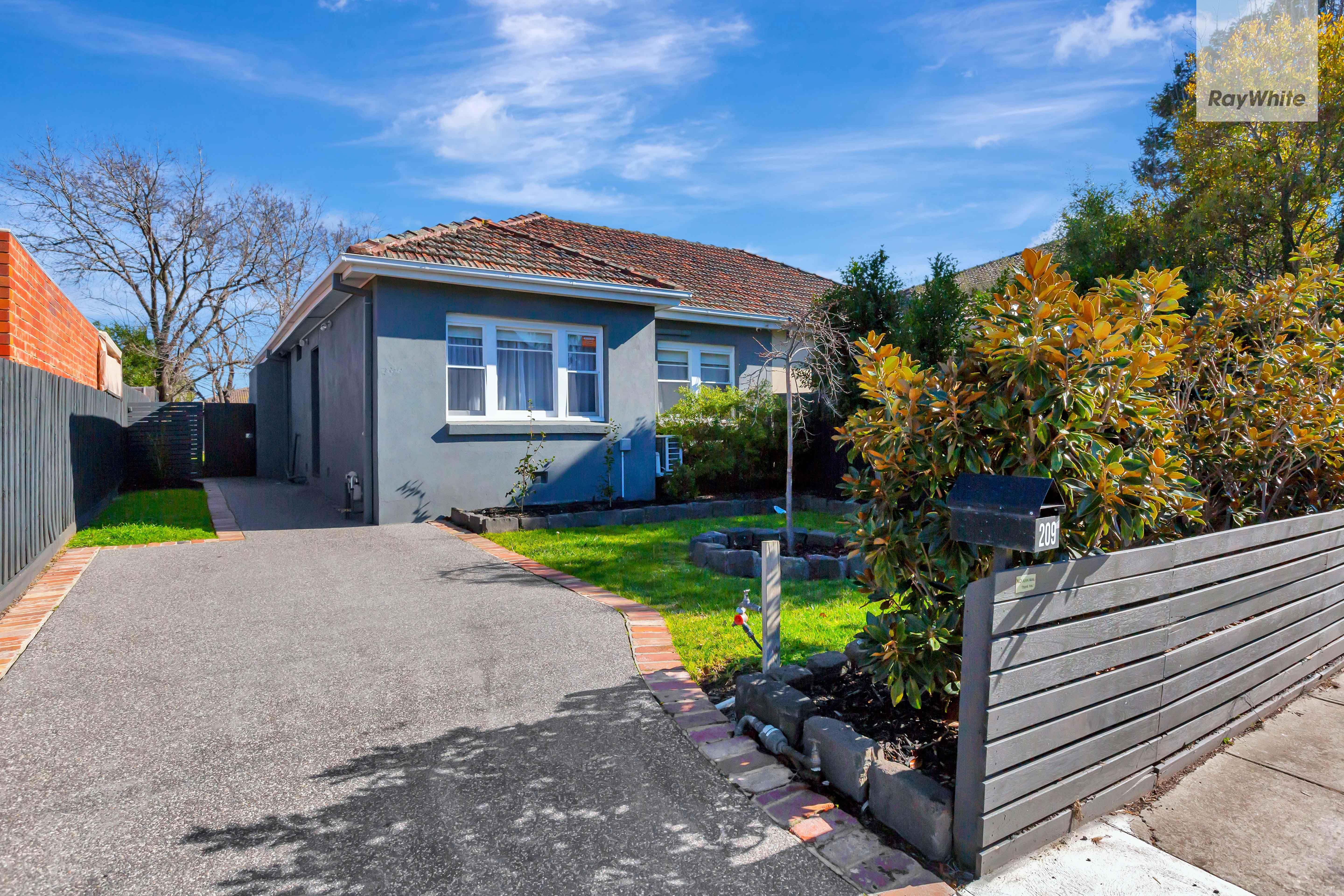 Prop-GPT: House: VIC Coburg, VIC 3058 Home For Rent