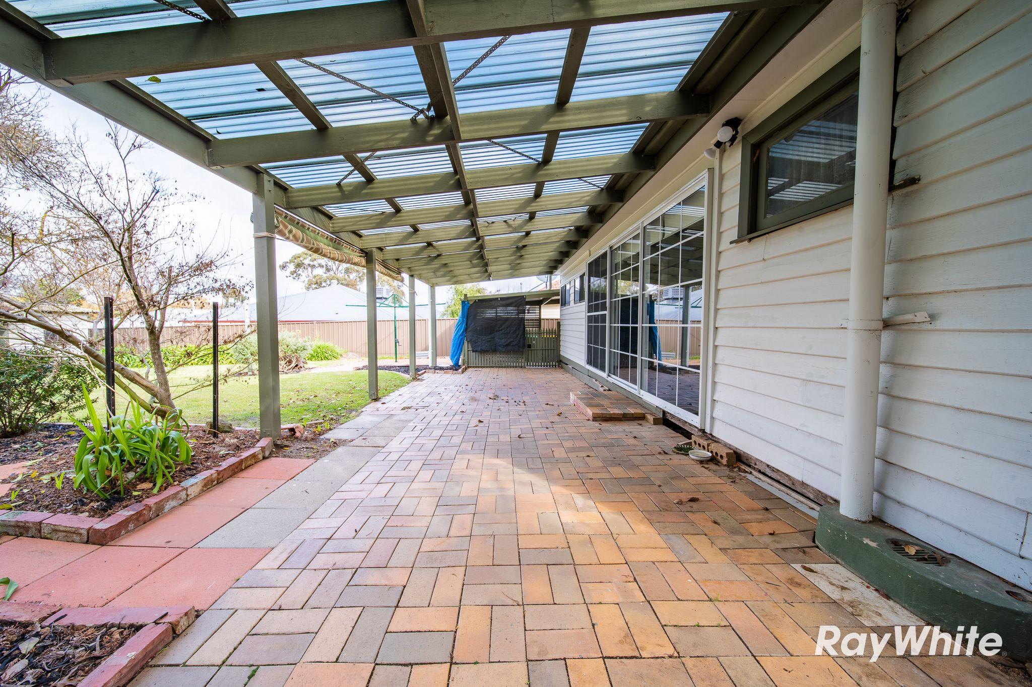 House for Rent: Flora Hill, VIC 3550, VIC, 3550