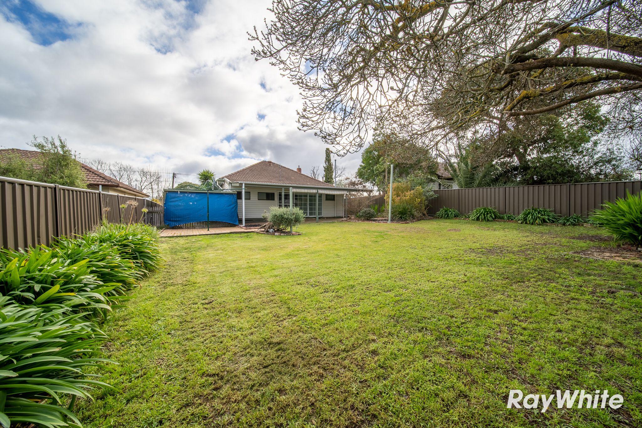 House for Rent: Flora Hill, VIC 3550, VIC, 3550