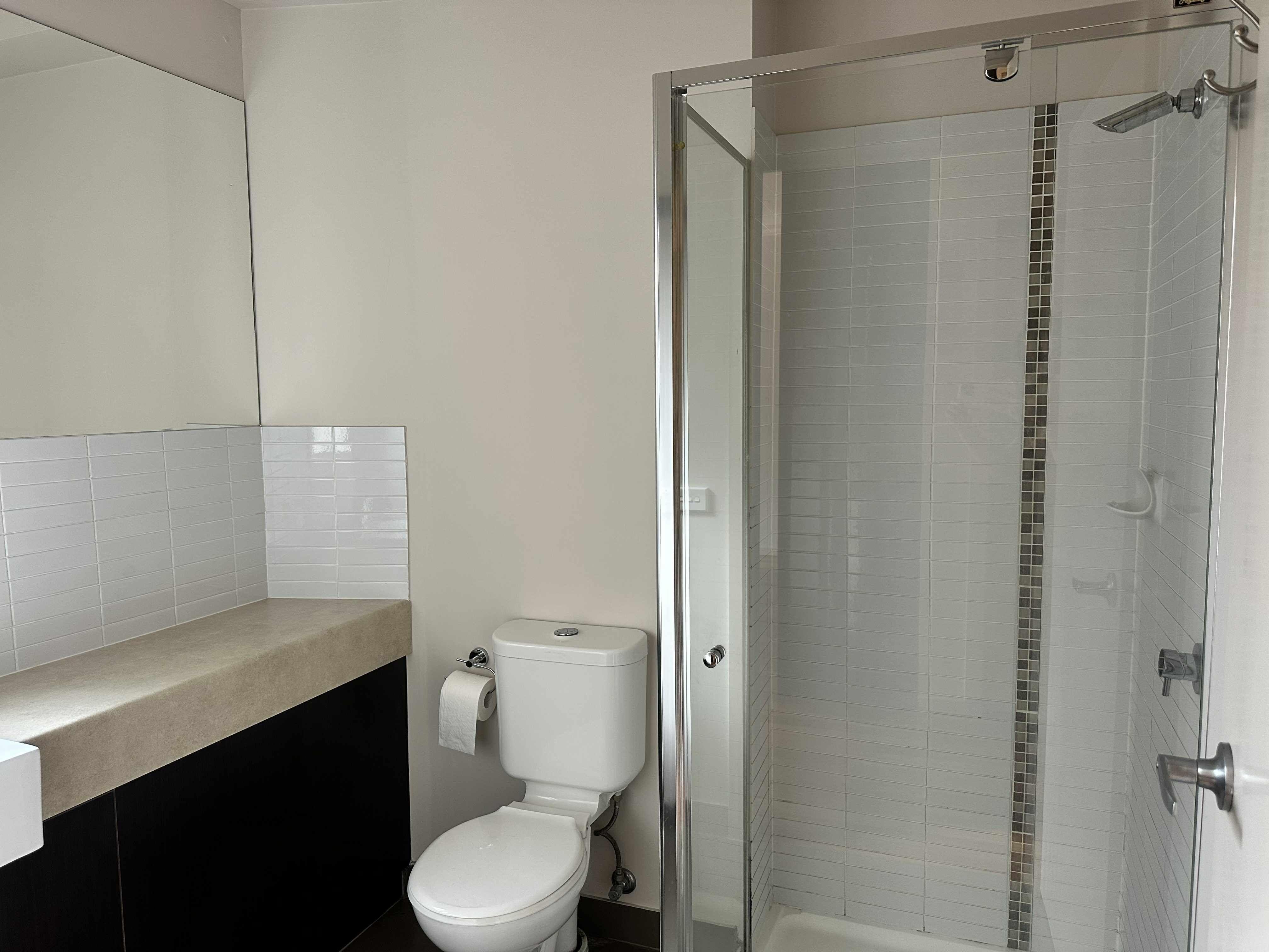 Modern Comfort & Low-Maintenance Living!