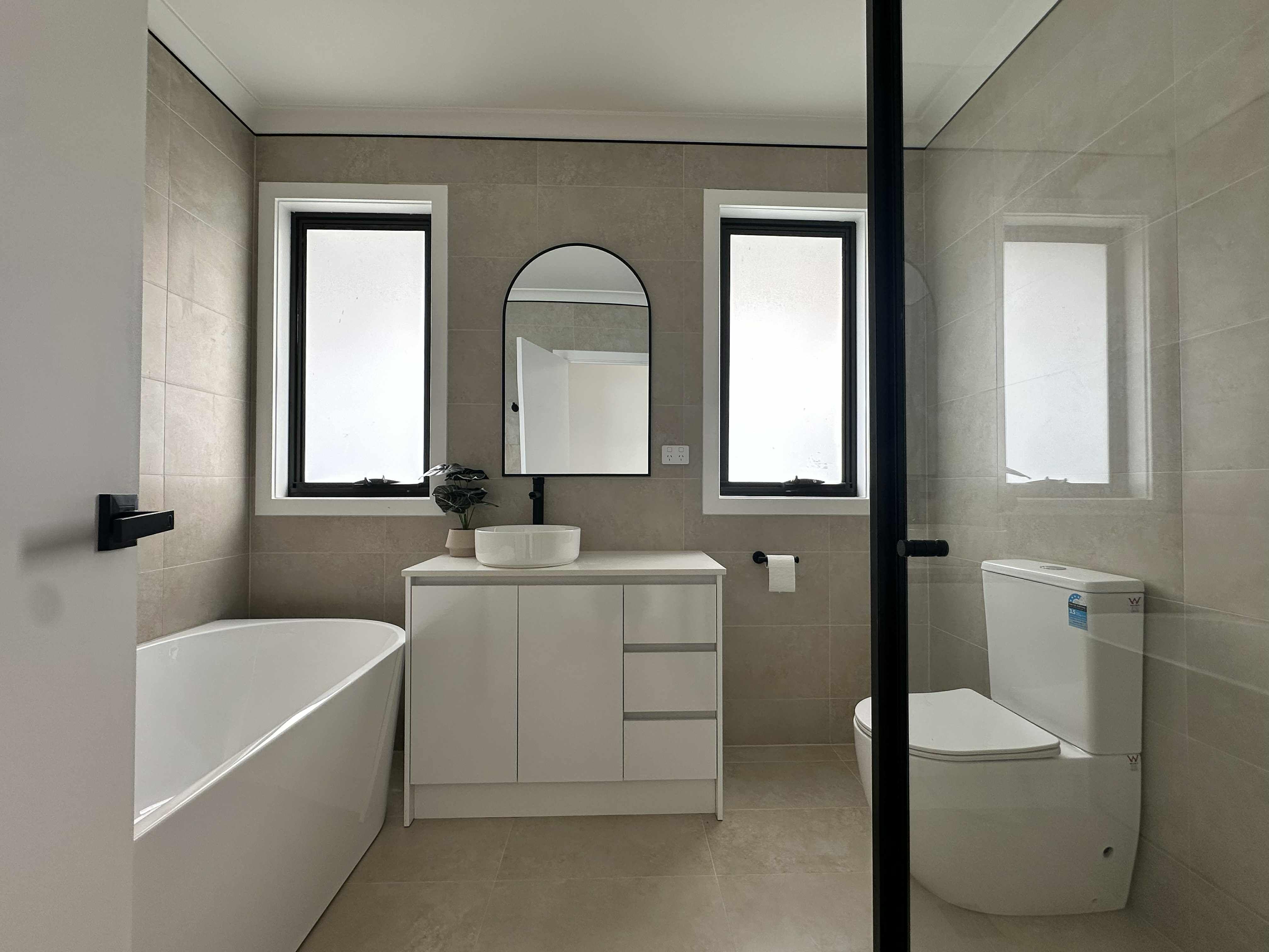 Stylish Living in the heart of Reservoir!