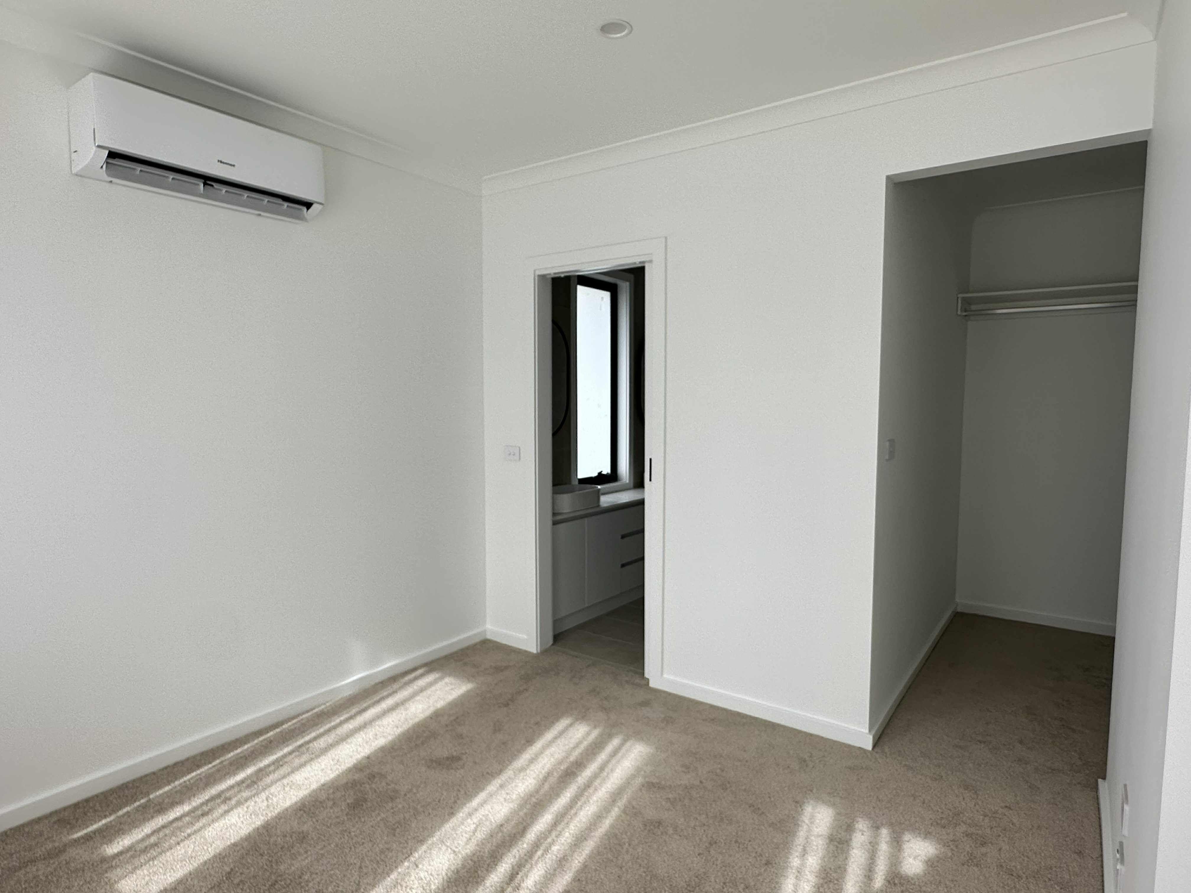 Stylish Living in the heart of Reservoir!