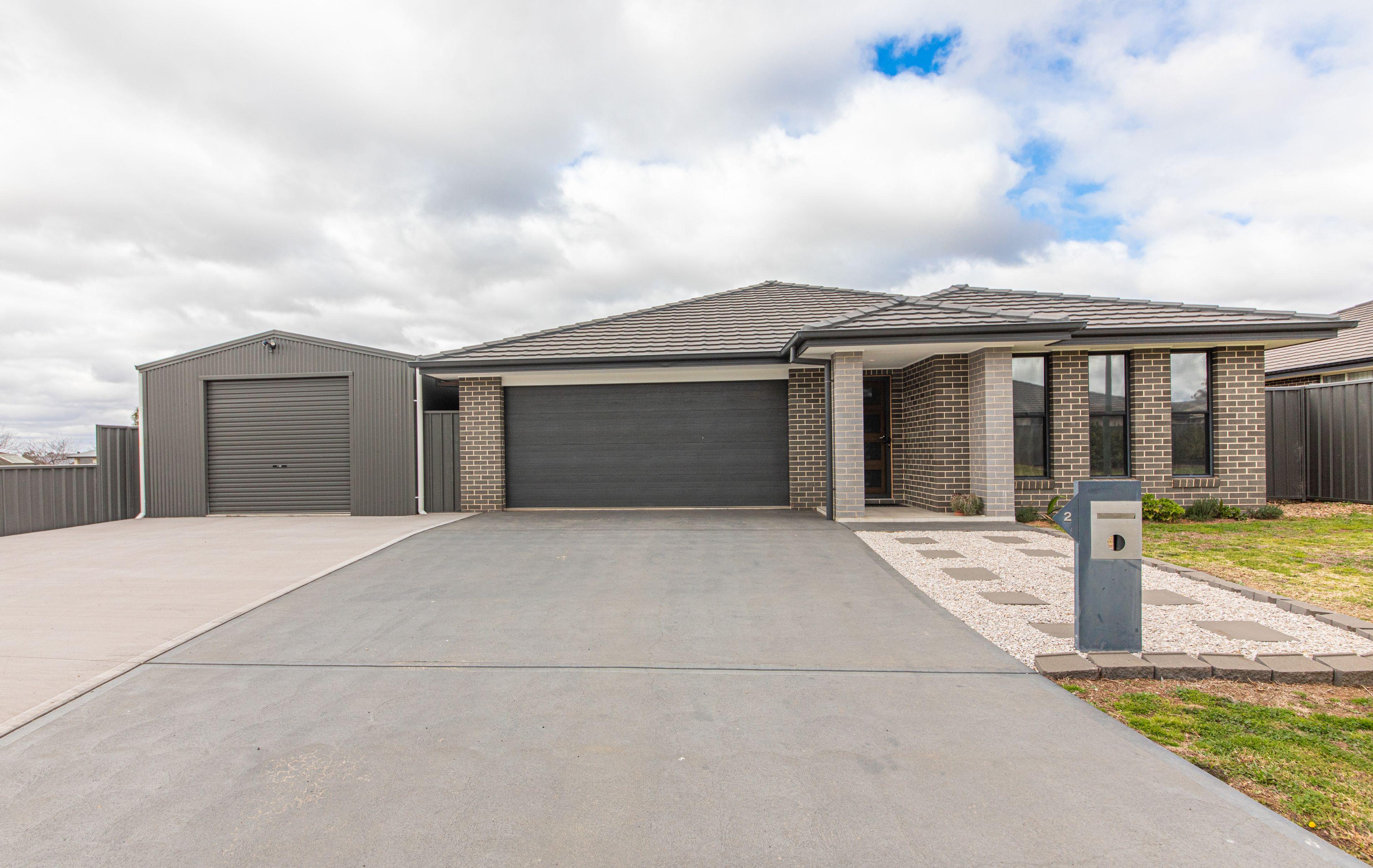 Prop-GPT: House: NSW Dubbo, NSW 2830 Home For Rent