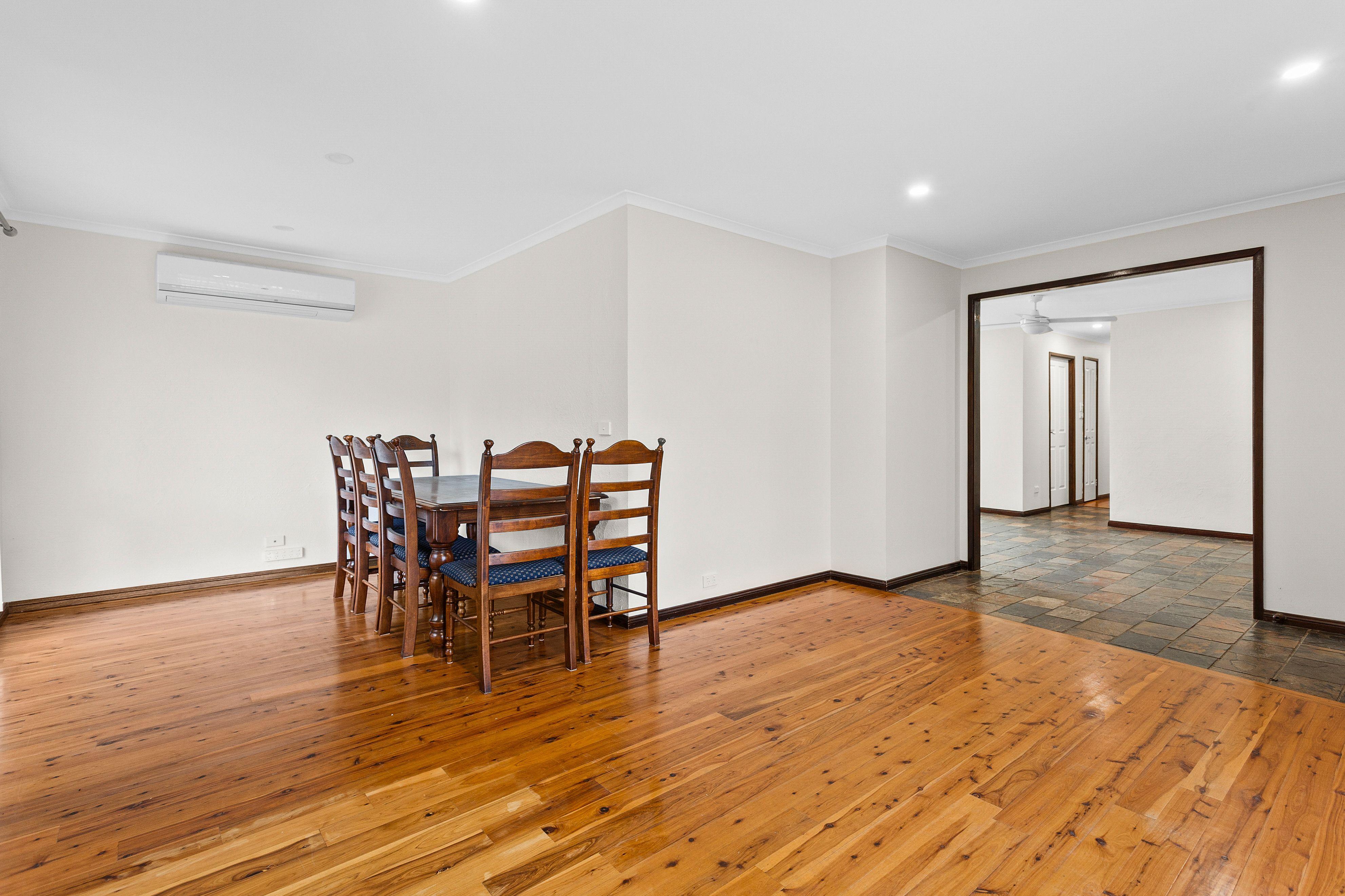 House for Rent: Albion Park, NSW 2527, NSW, 2527
