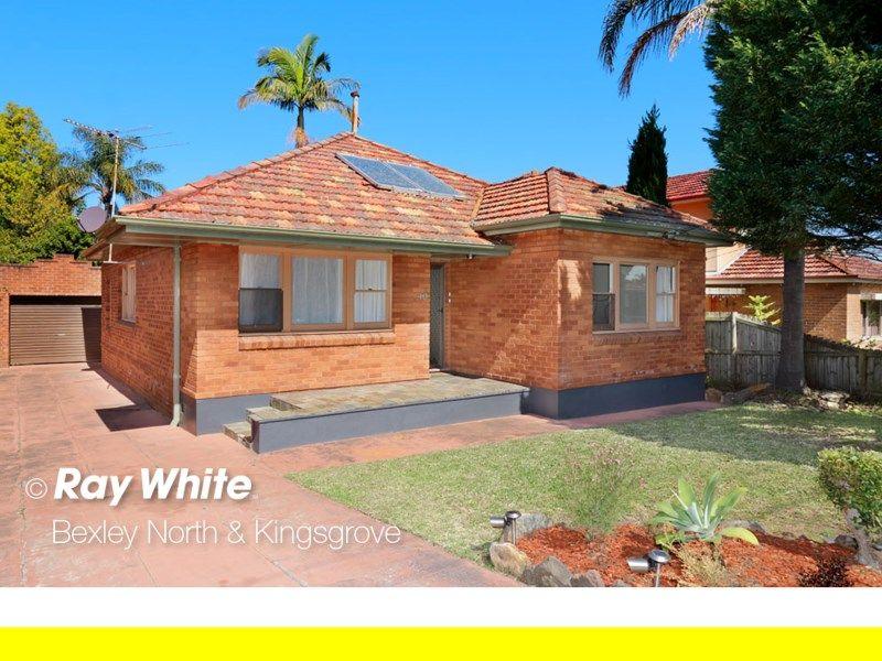 Prop-GPT: 'House: NSW Kingsgrove, NSW 2208 Home For Rent'