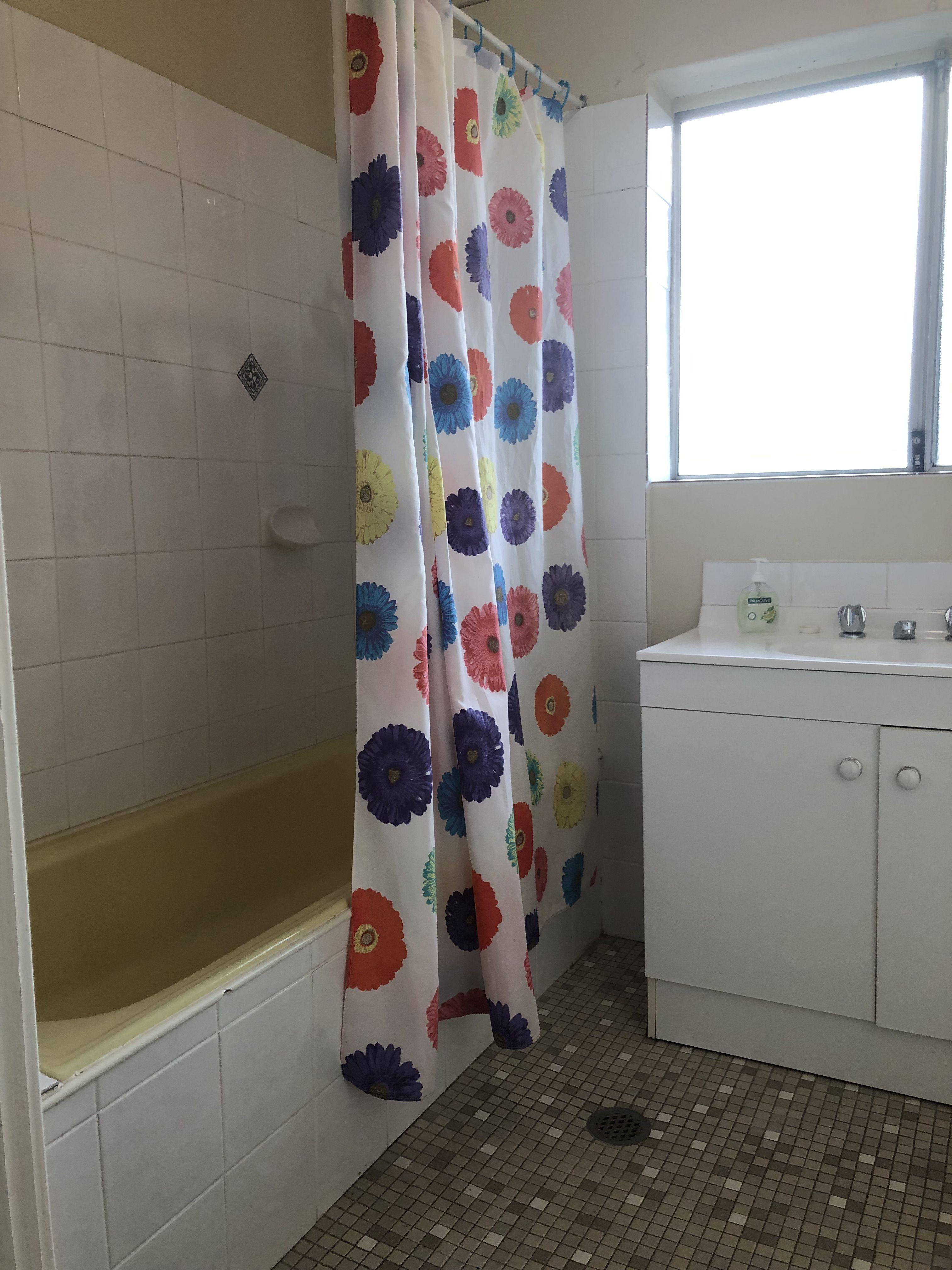 House for Rent: Tumut, NSW 2720, NSW, 2720