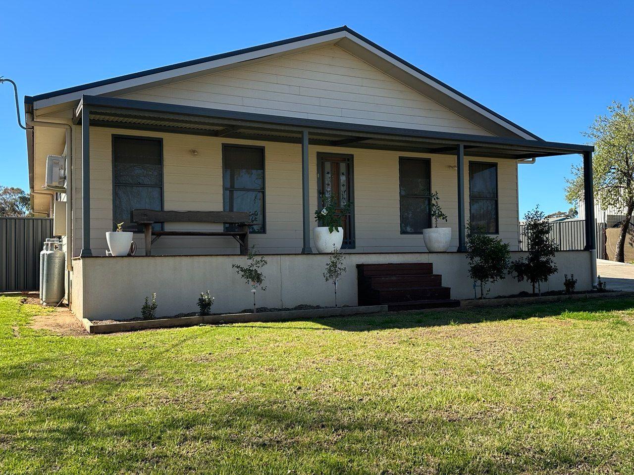 Prop-GPT: House: NSW Forbes, NSW 2871 Home For Rent