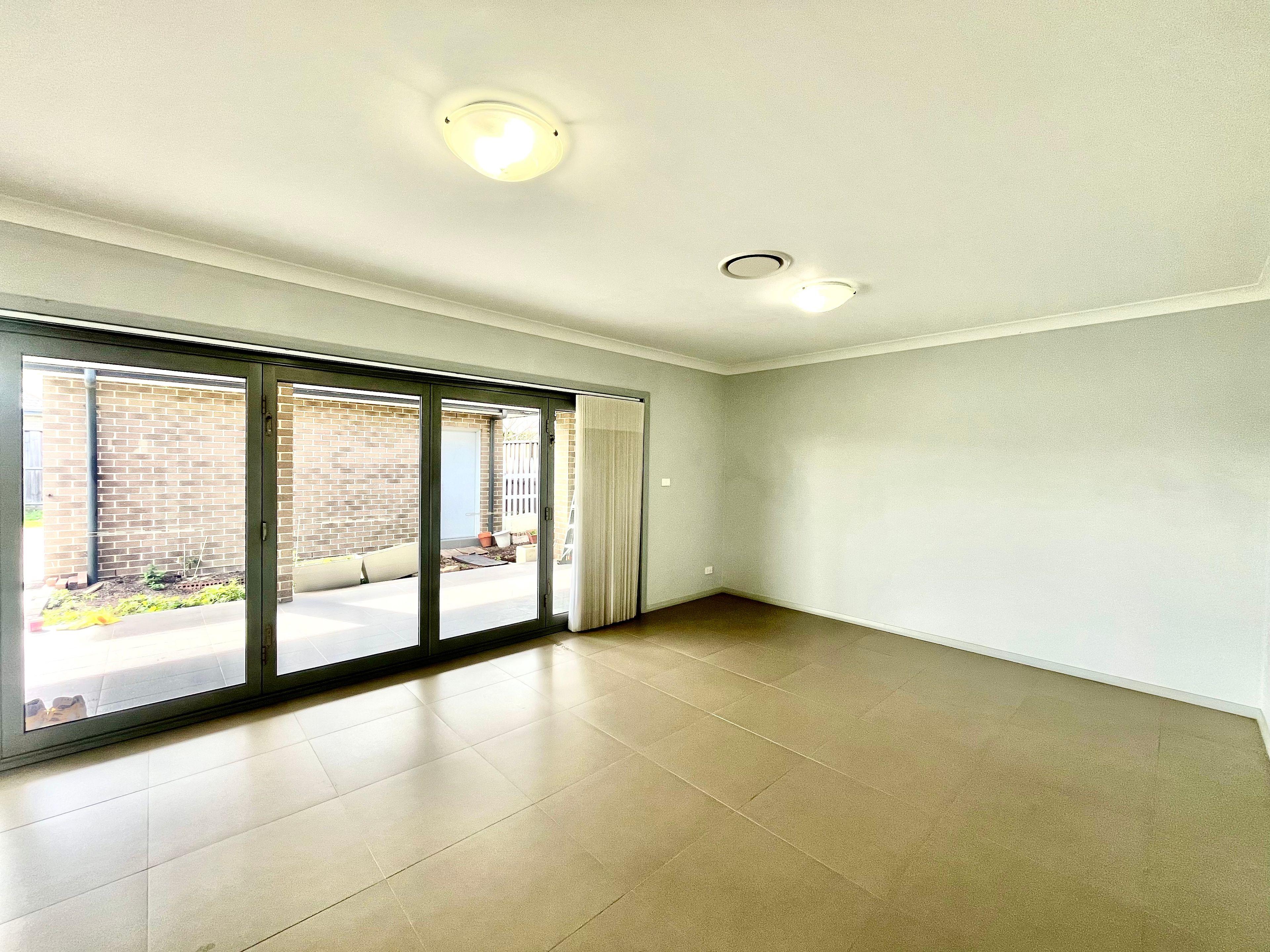 Spacious Family Home in North Kellyville