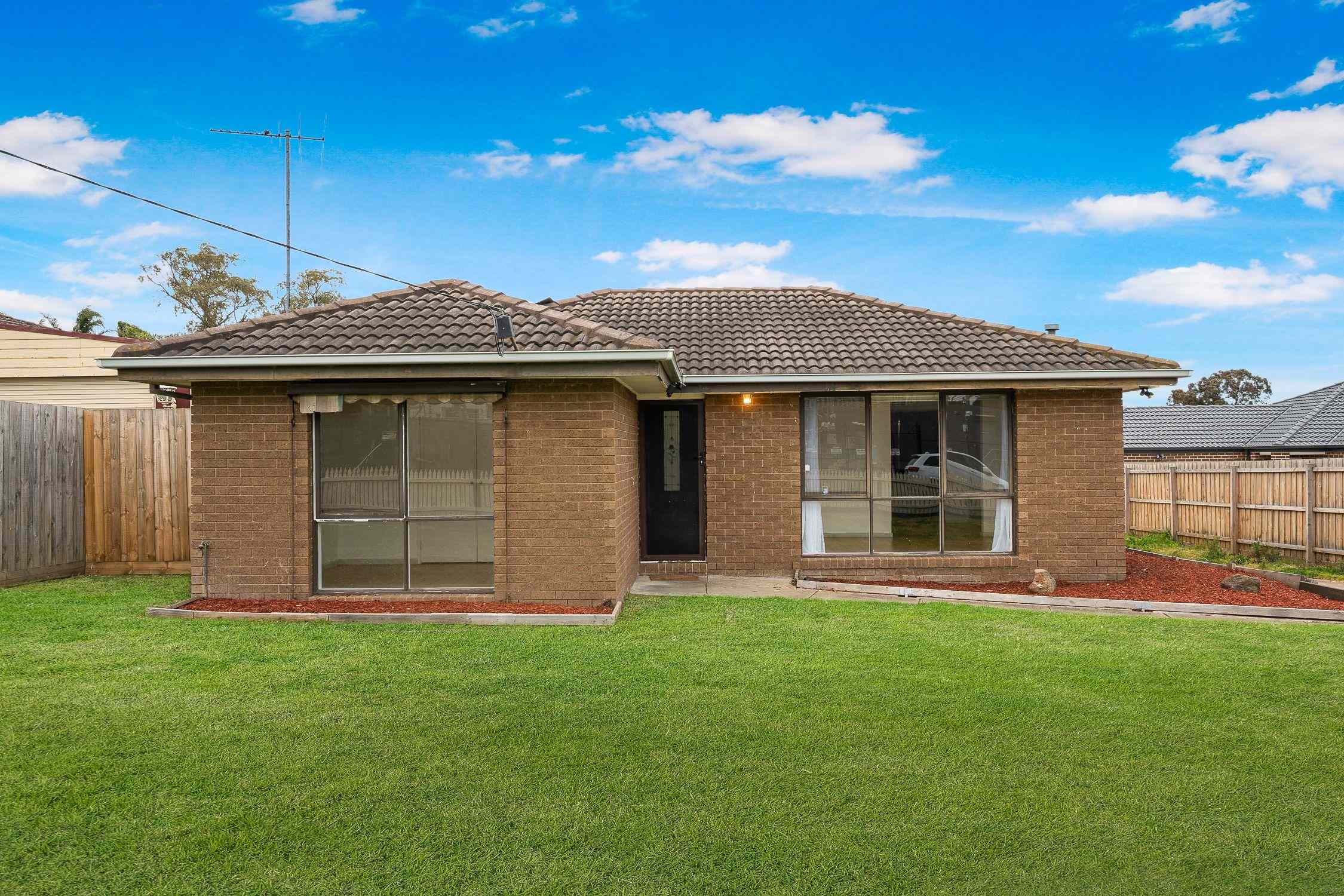 Home For Rent: VIC Pakenham, VIC 3810 House | Prop-GPT the AI-Powered Property Portal