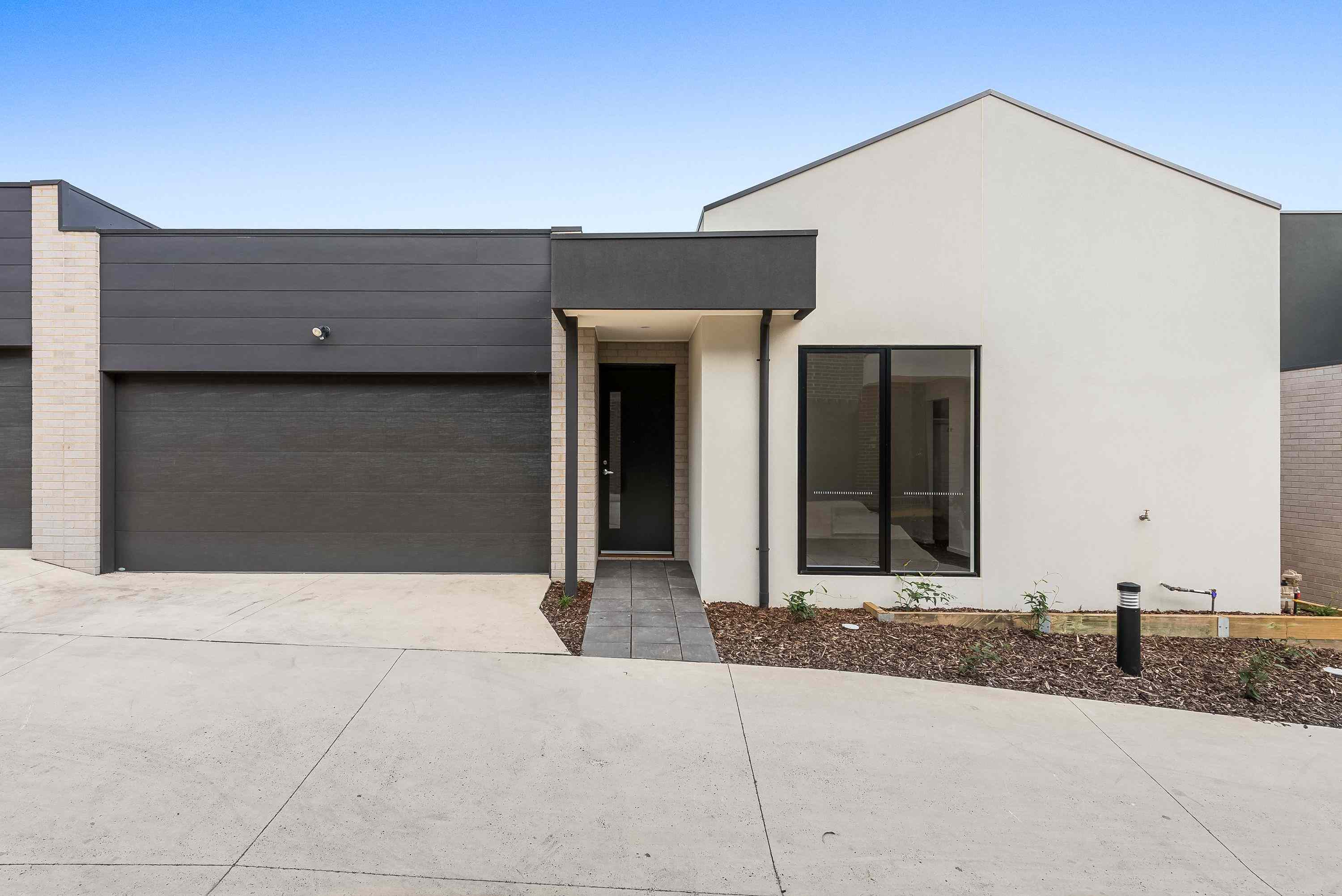 Home For Rent: VIC Mooroolbark, VIC 3138 Unit | Prop-GPT the AI-Powered Property Portal