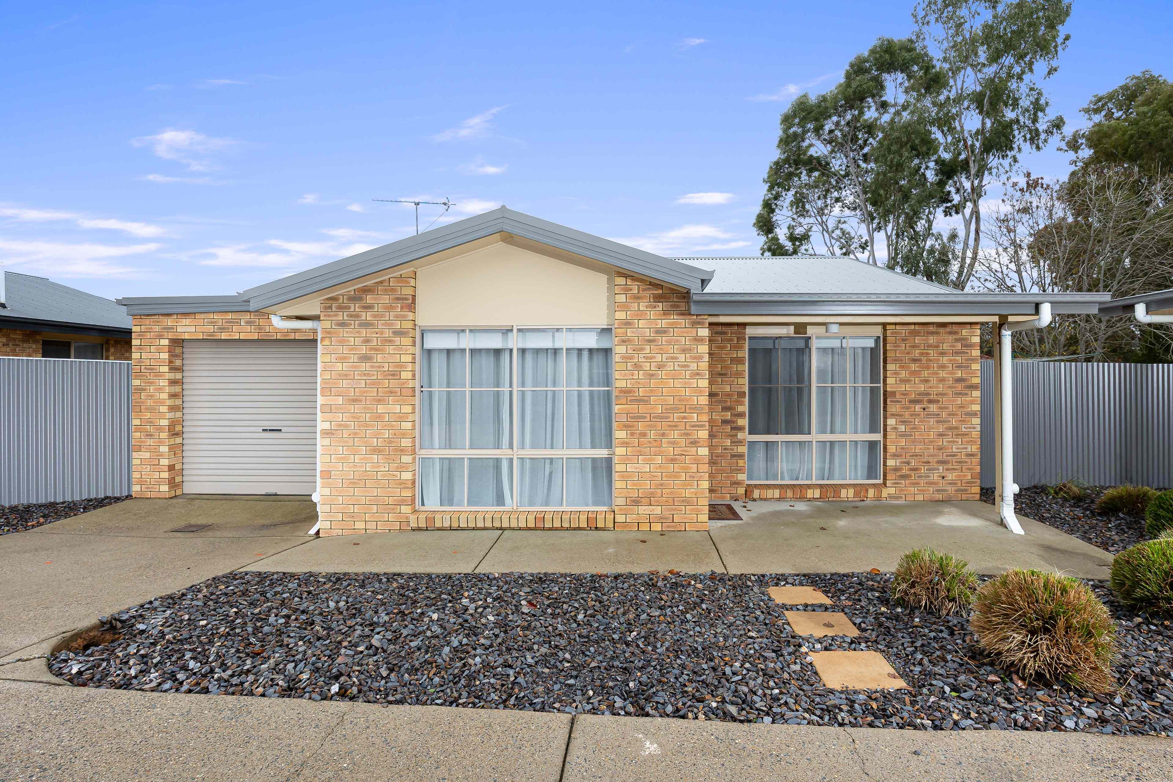 Home For Rent: NSW Forest Hill, NSW 2651 Unit | Prop-GPT the AI-Powered Property Portal