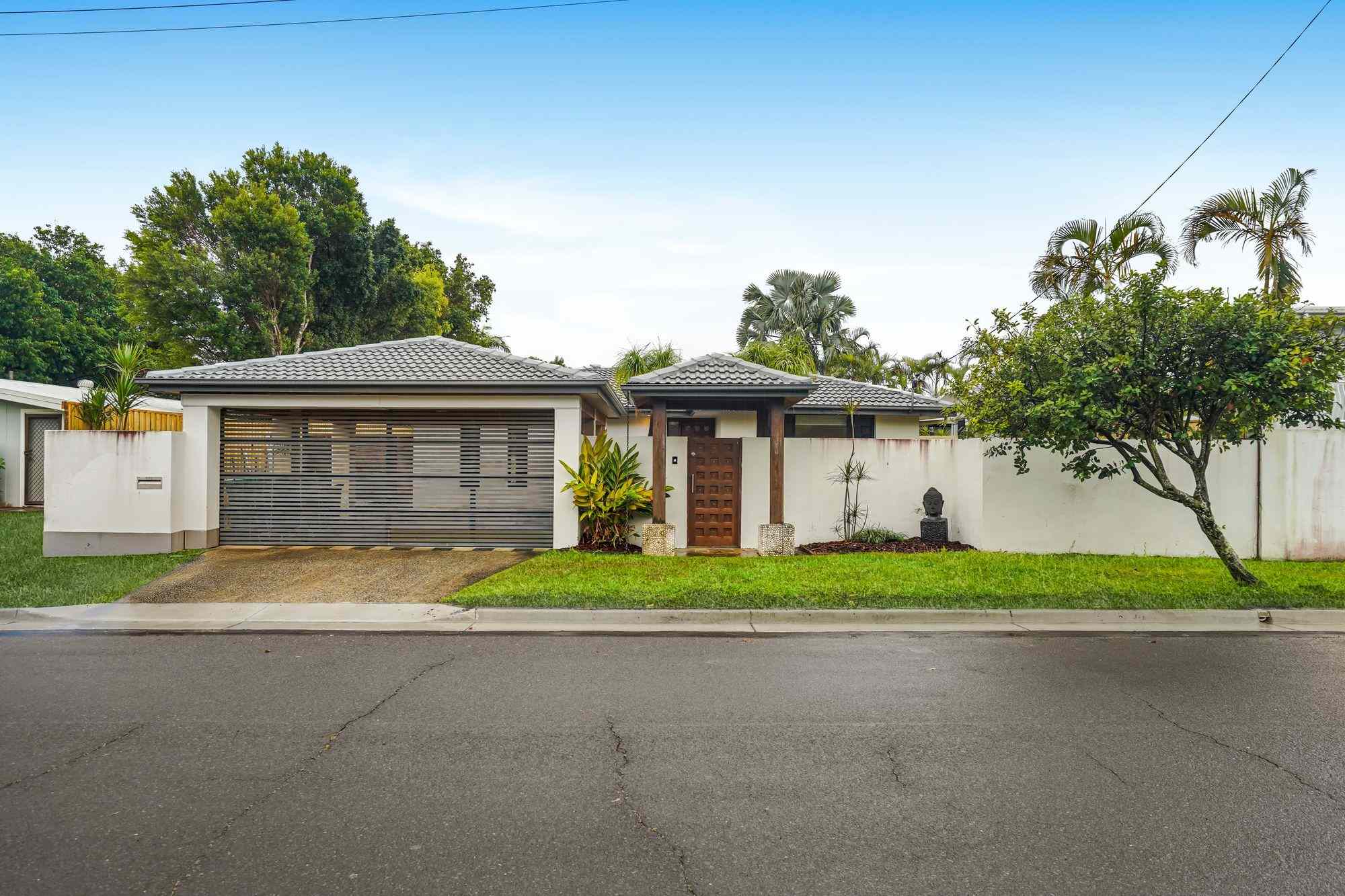 Home For Rent: QLD Broadbeach Waters, QLD 4218 House | Prop-GPT the AI-Powered Property Portal