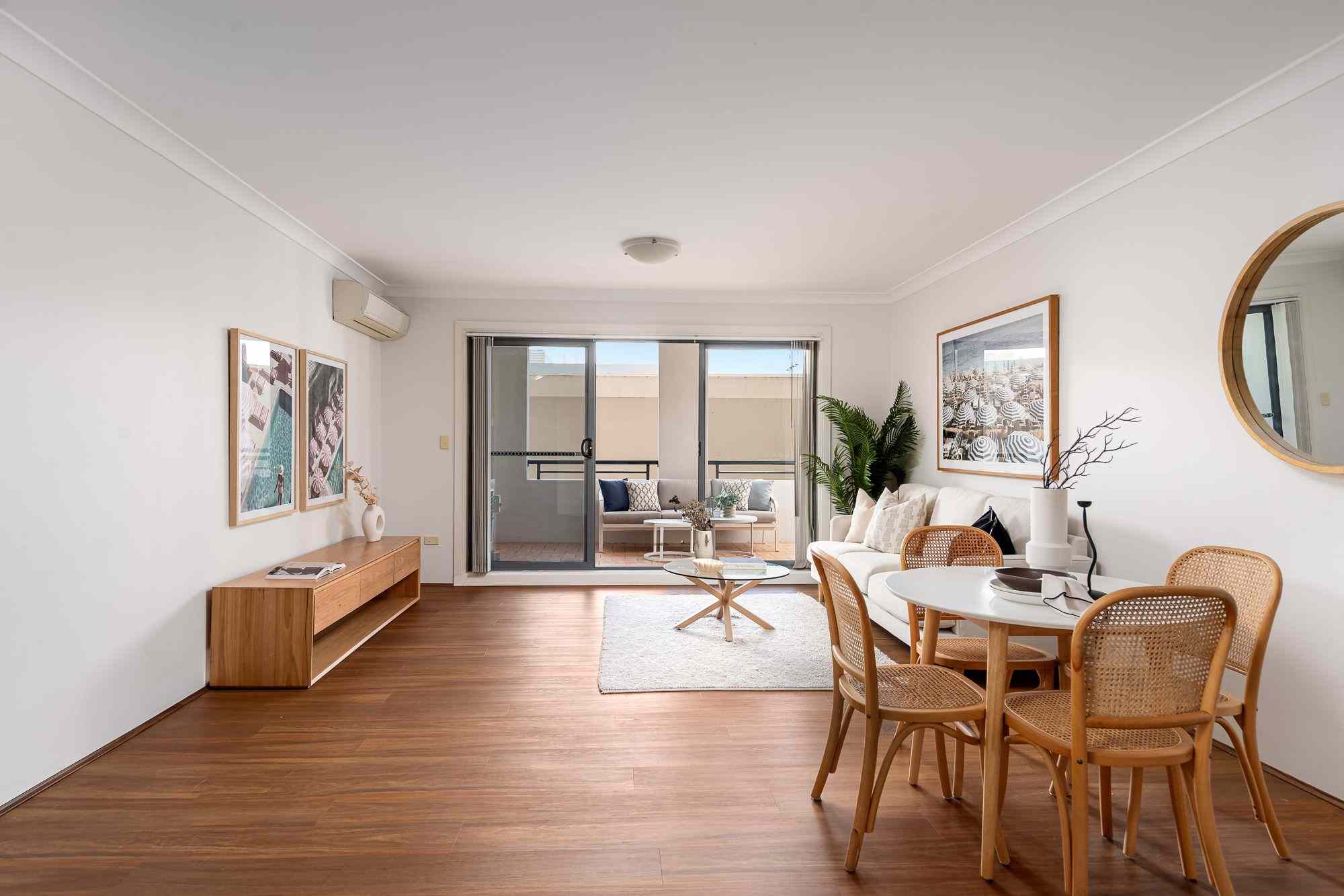 Prop-GPT: Apartment: NSW Caringbah, NSW 2229 Home For Rent