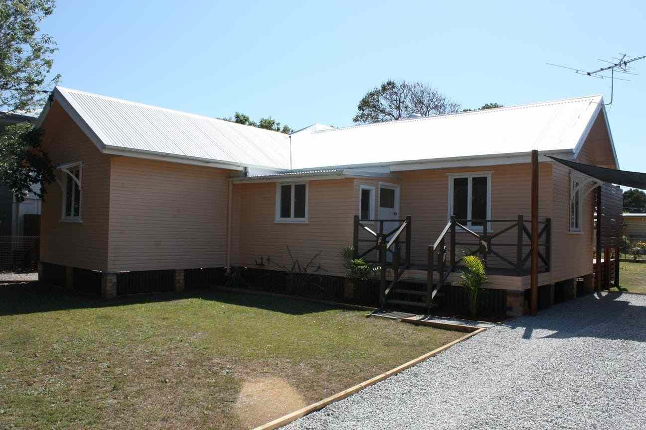 Prop-GPT: House: QLD Clontarf, QLD 4019 Home For Rent