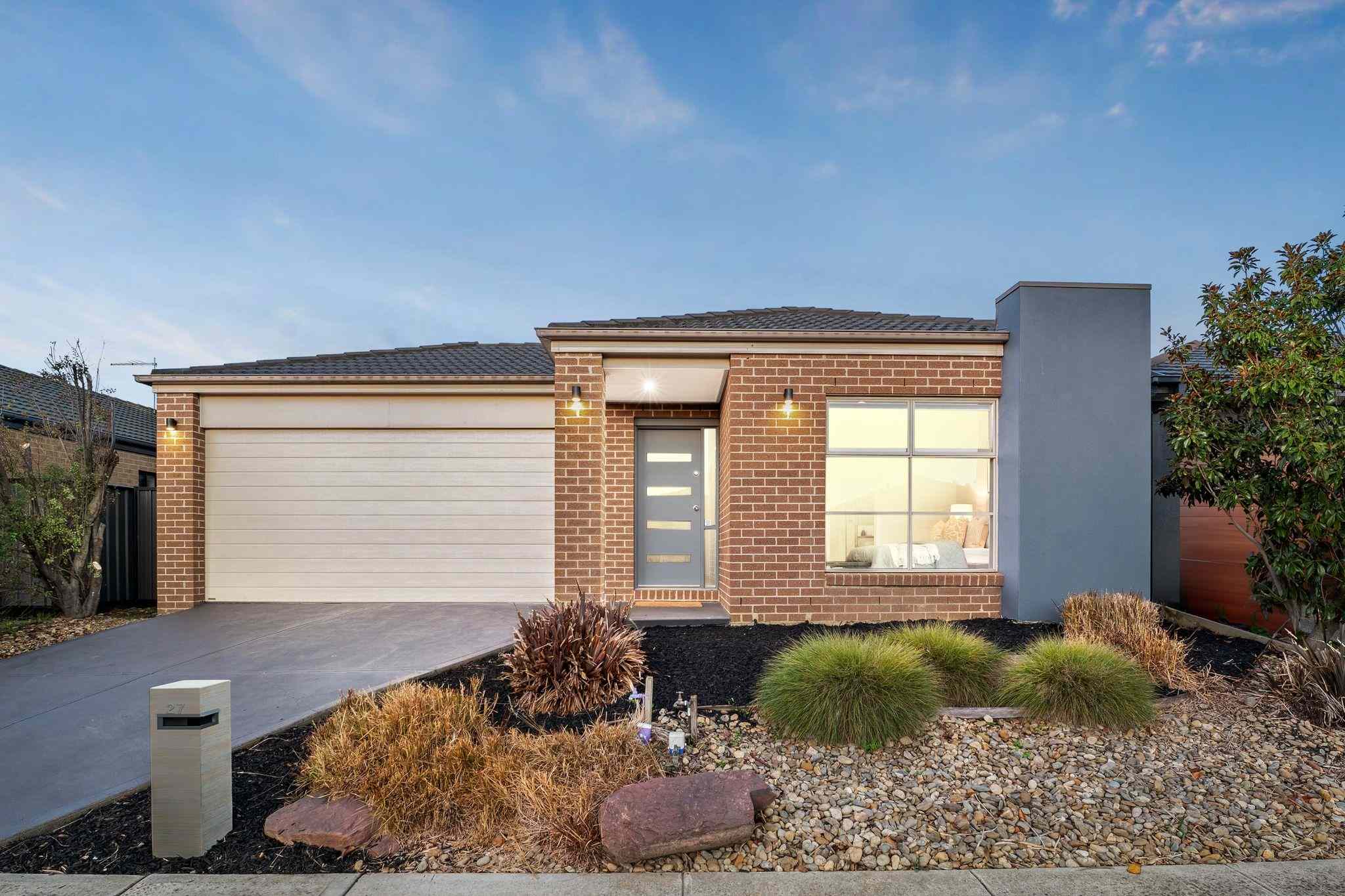 Home For Rent: VIC Clyde North, VIC 3978 House | Prop-GPT the AI-Powered Property Portal