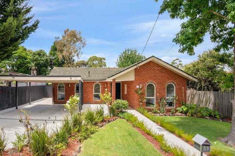 Prop-GPT: House: VIC Bayswater North, VIC 3153 Home For Rent