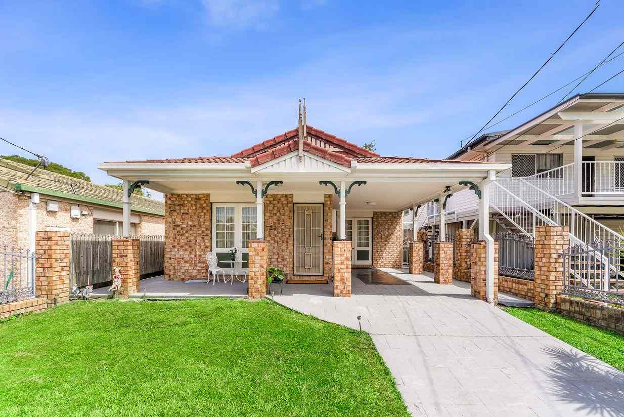 Home For Rent: QLD Coopers Plains, QLD 4108 House | Prop-GPT the AI-Powered Property Portal